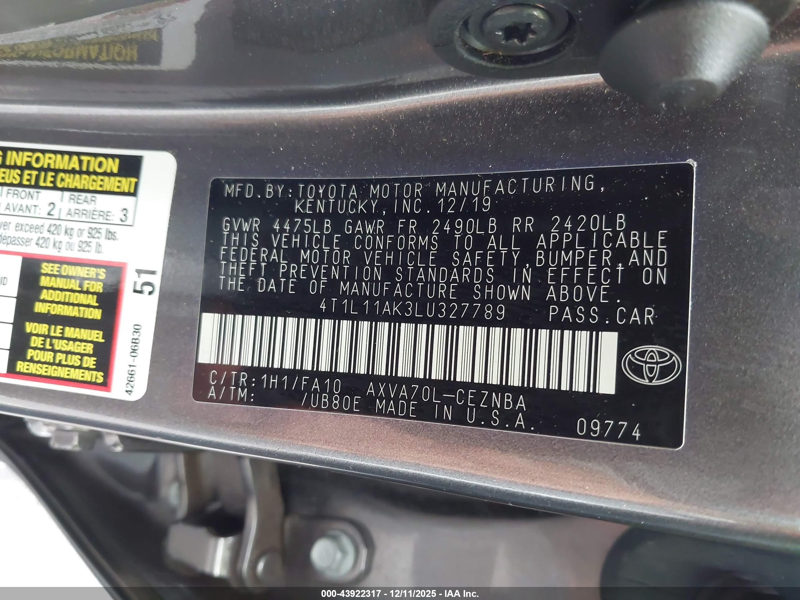 TOYOTA CAMRY image 9