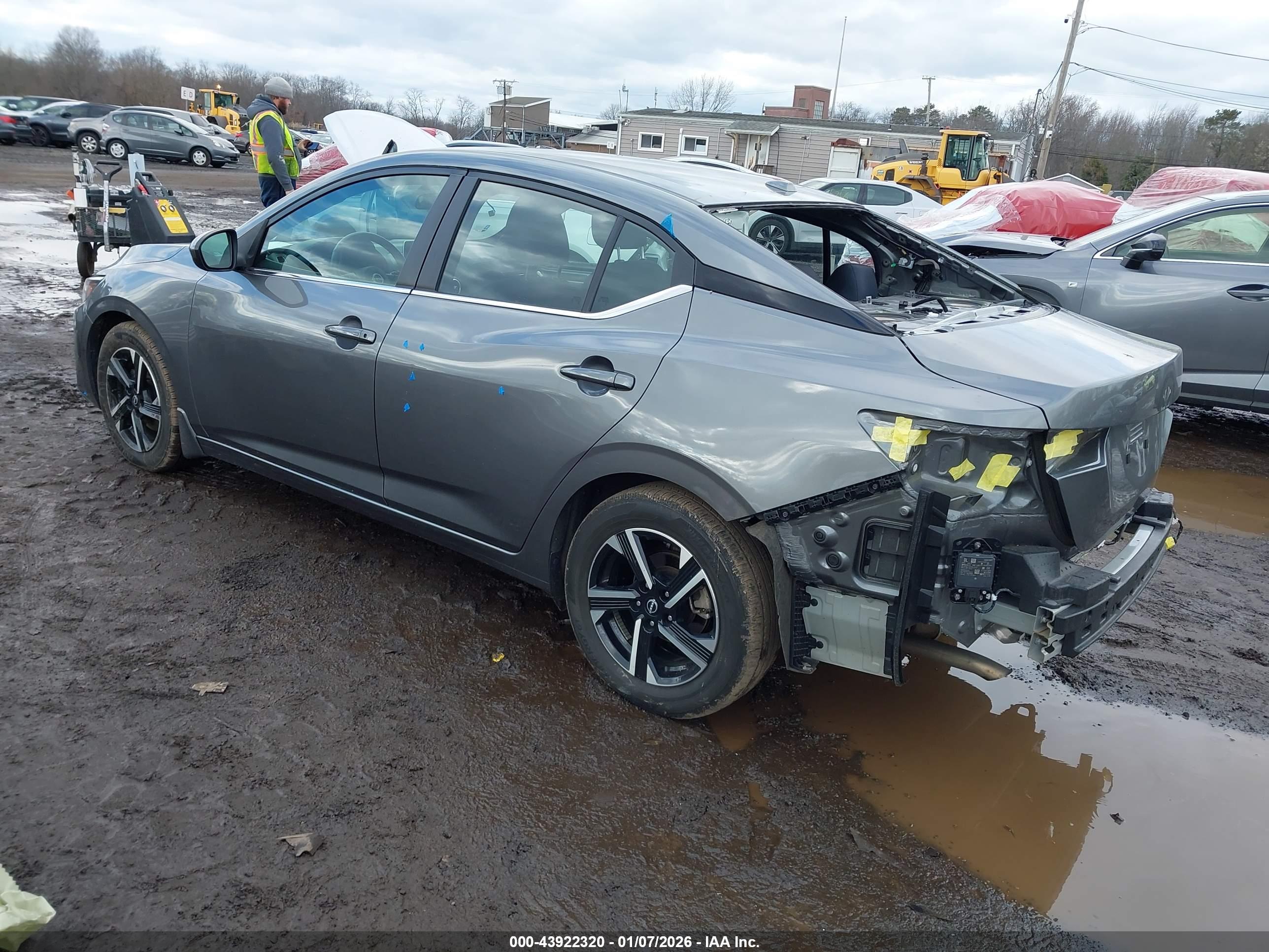 NISSAN SENTRA image 3