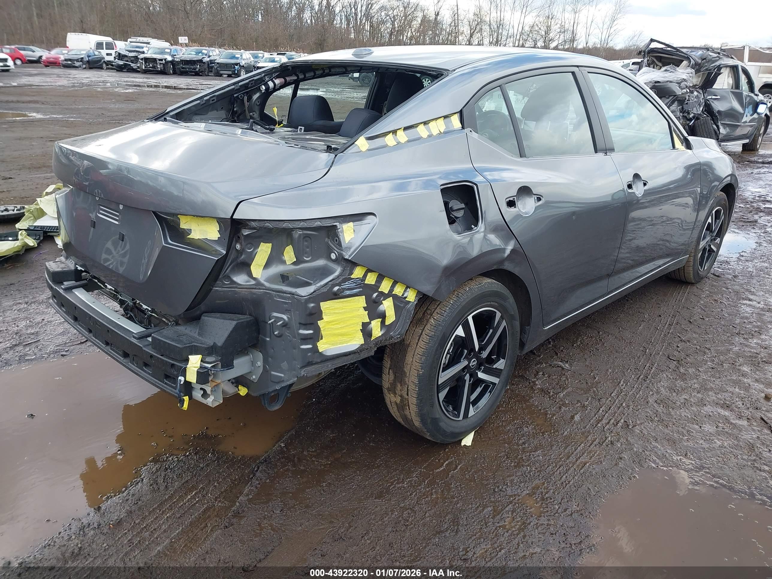 NISSAN SENTRA image 4