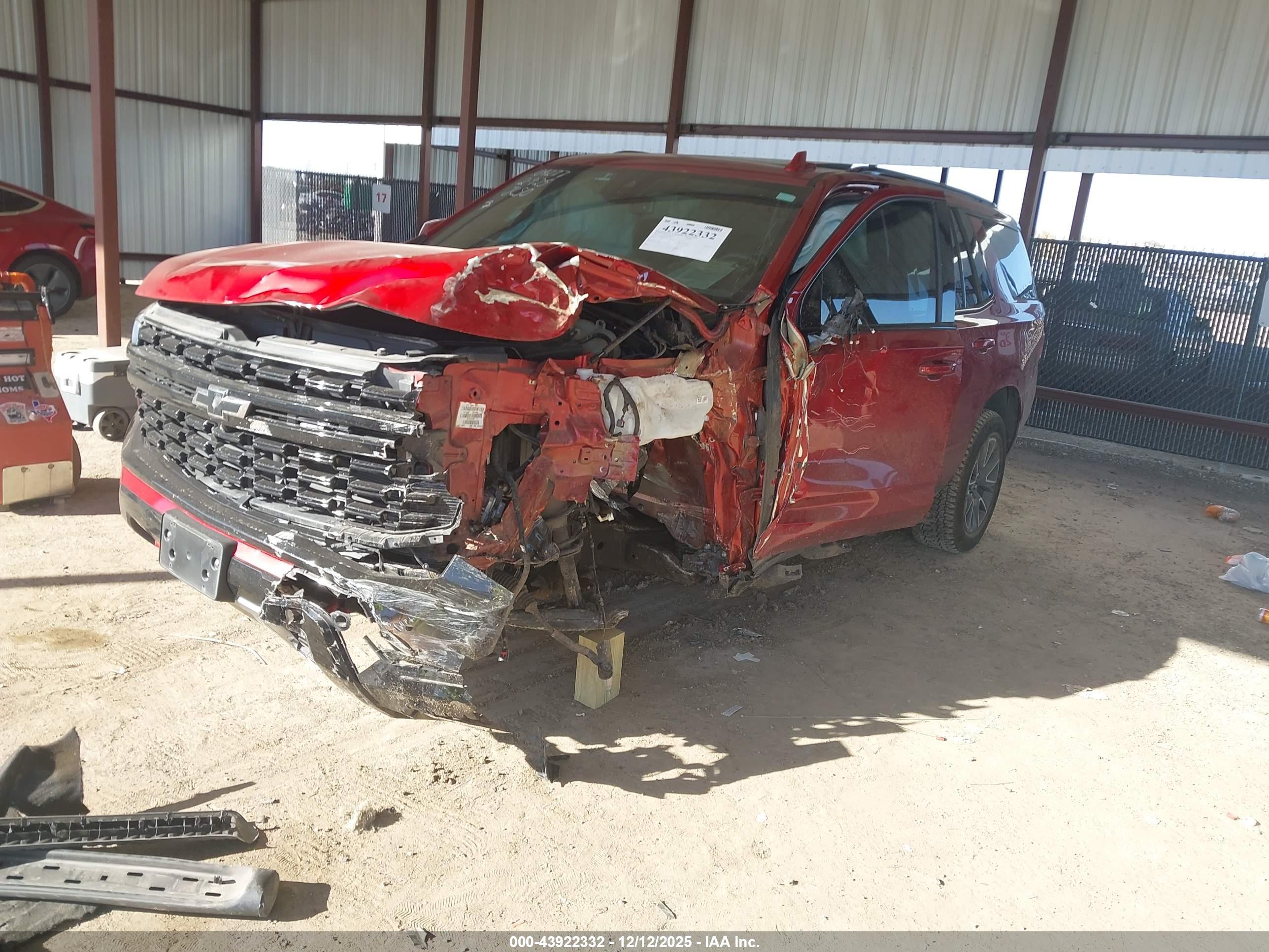 CHEVROLET TAHOE image 2