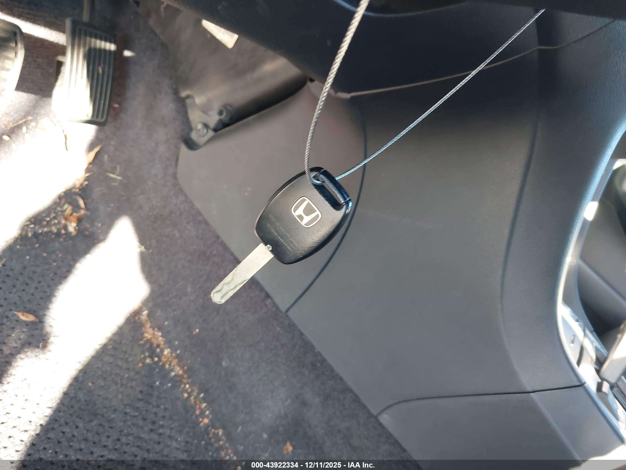 HONDA ACCORD image 11