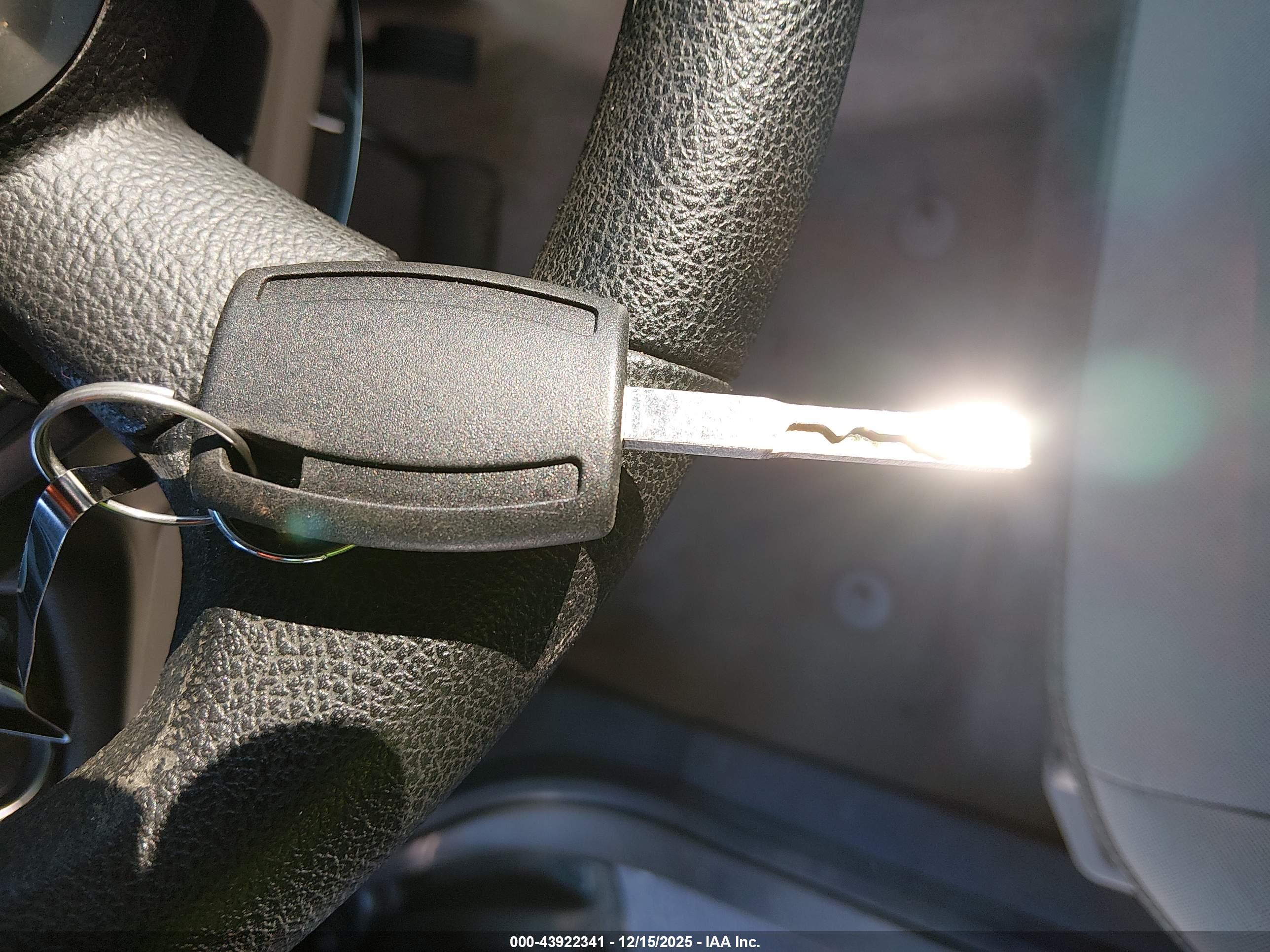 FORD ESCAPE image 11