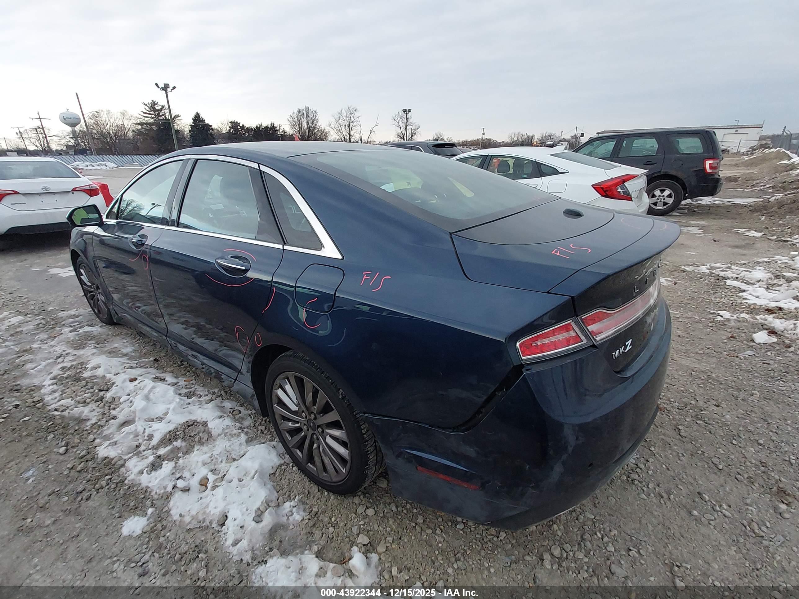 LINCOLN MKZ image 3