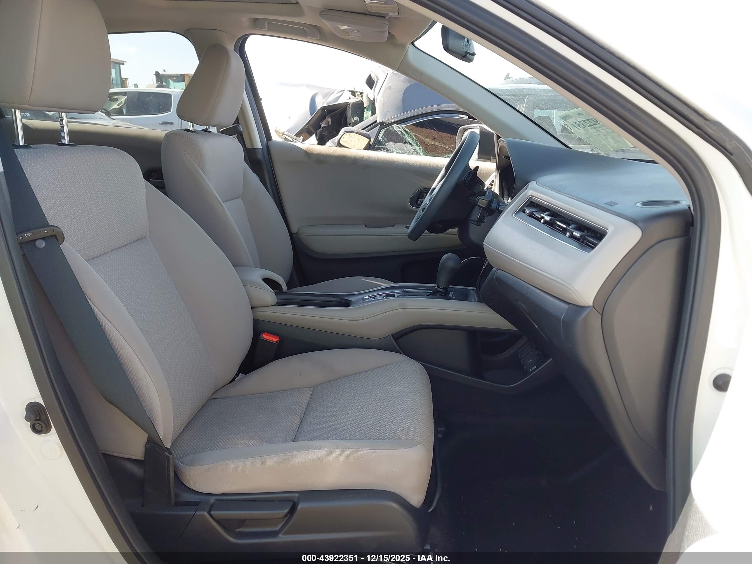 HONDA HR-V image 5