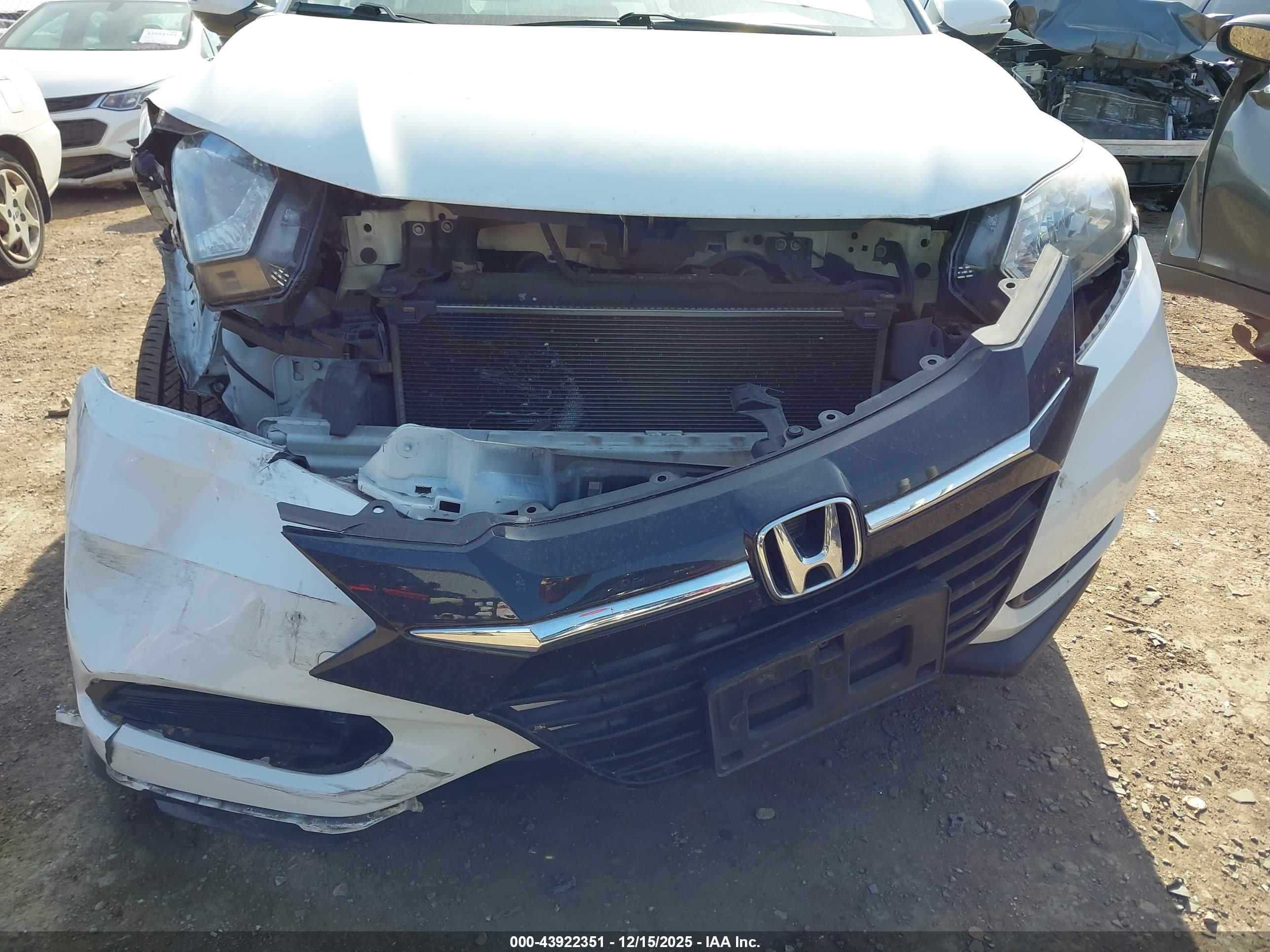 HONDA HR-V image 6