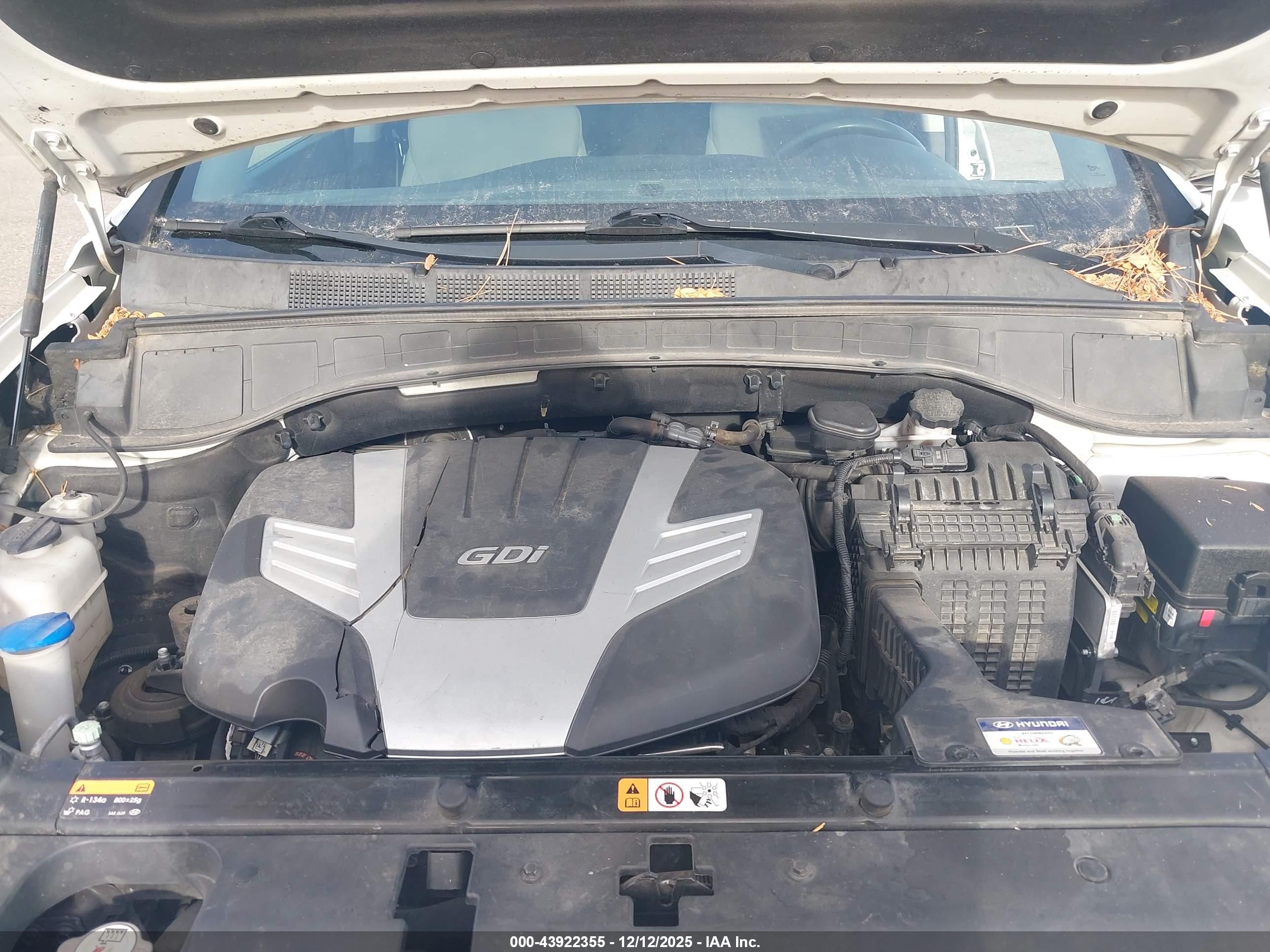 HYUNDAI SANTA image 10