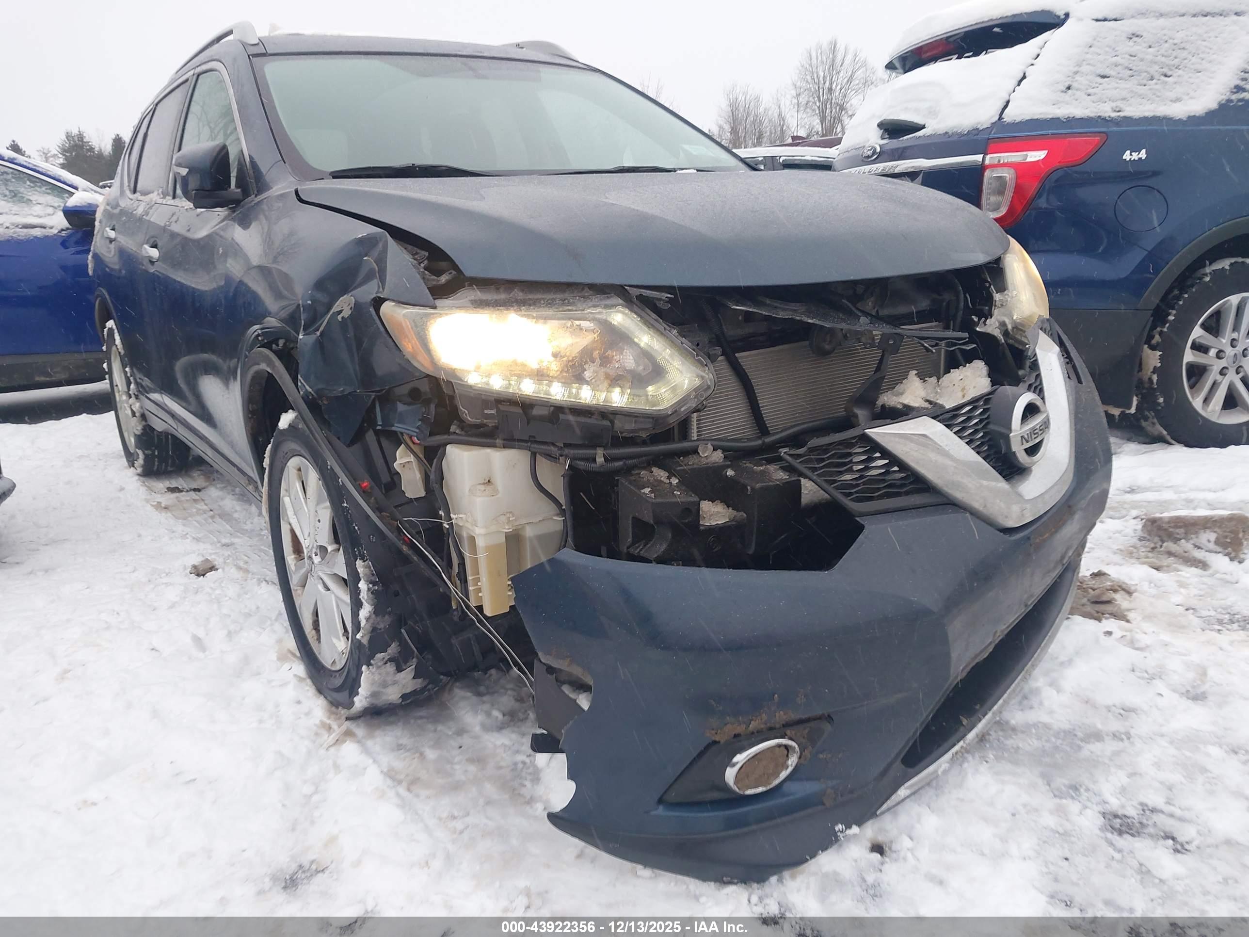 NISSAN ROGUE image 6
