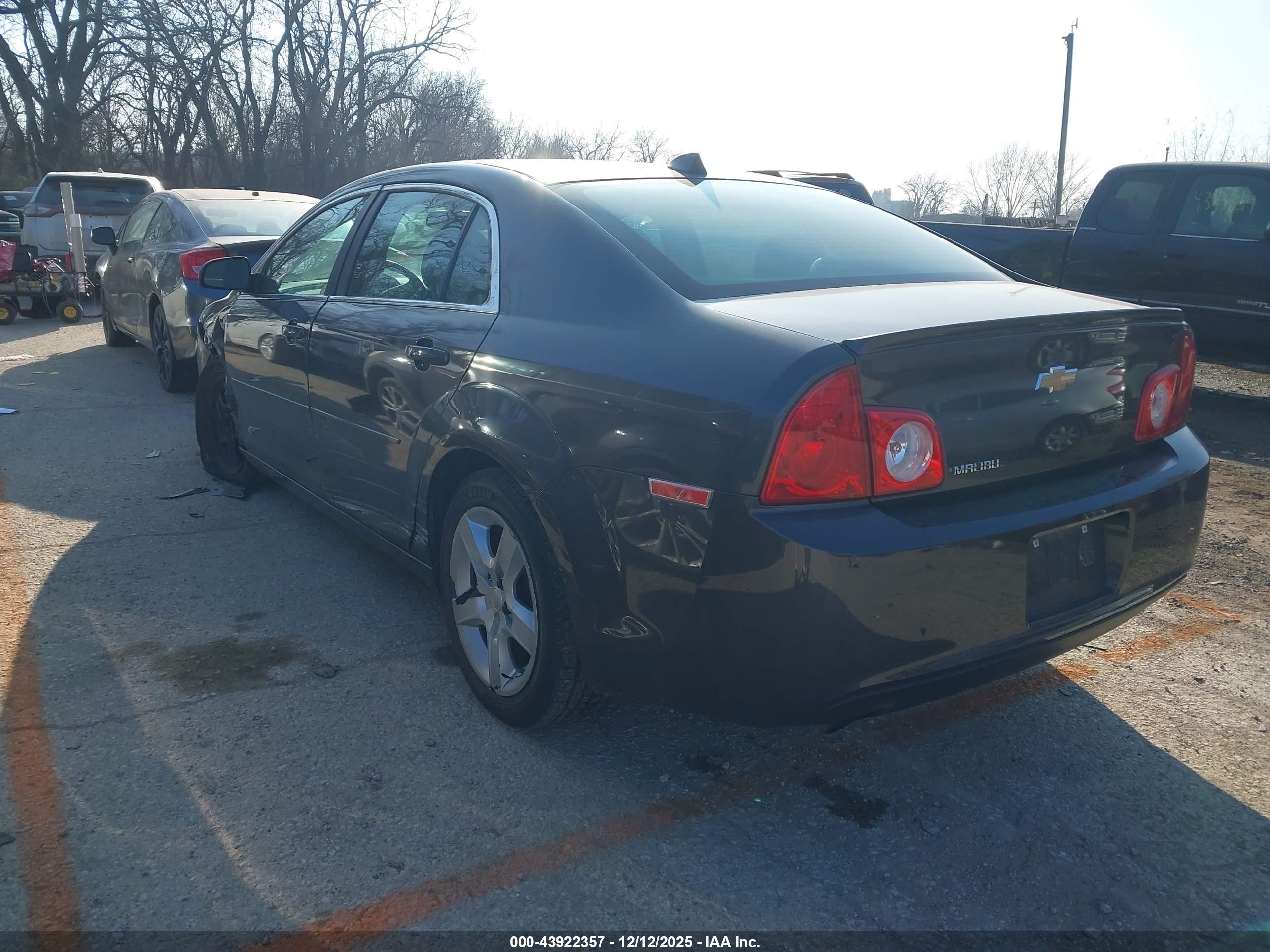 CHEVROLET MALIBU image 3