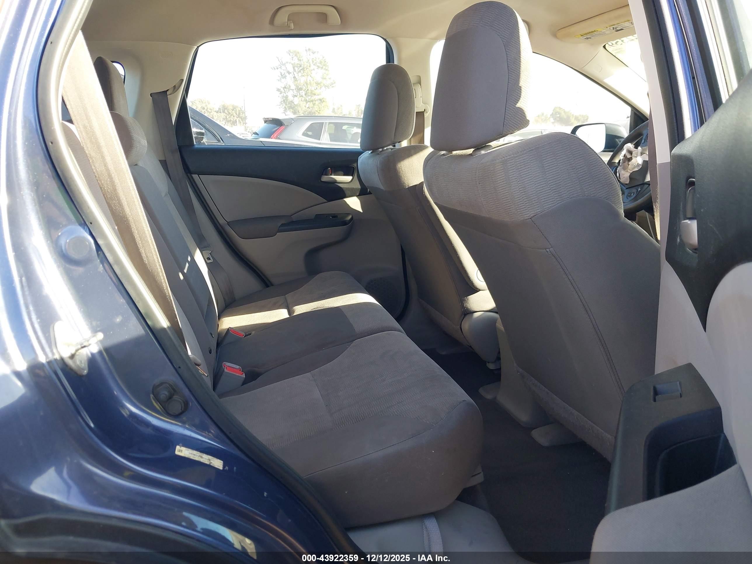 HONDA CR-V image 8