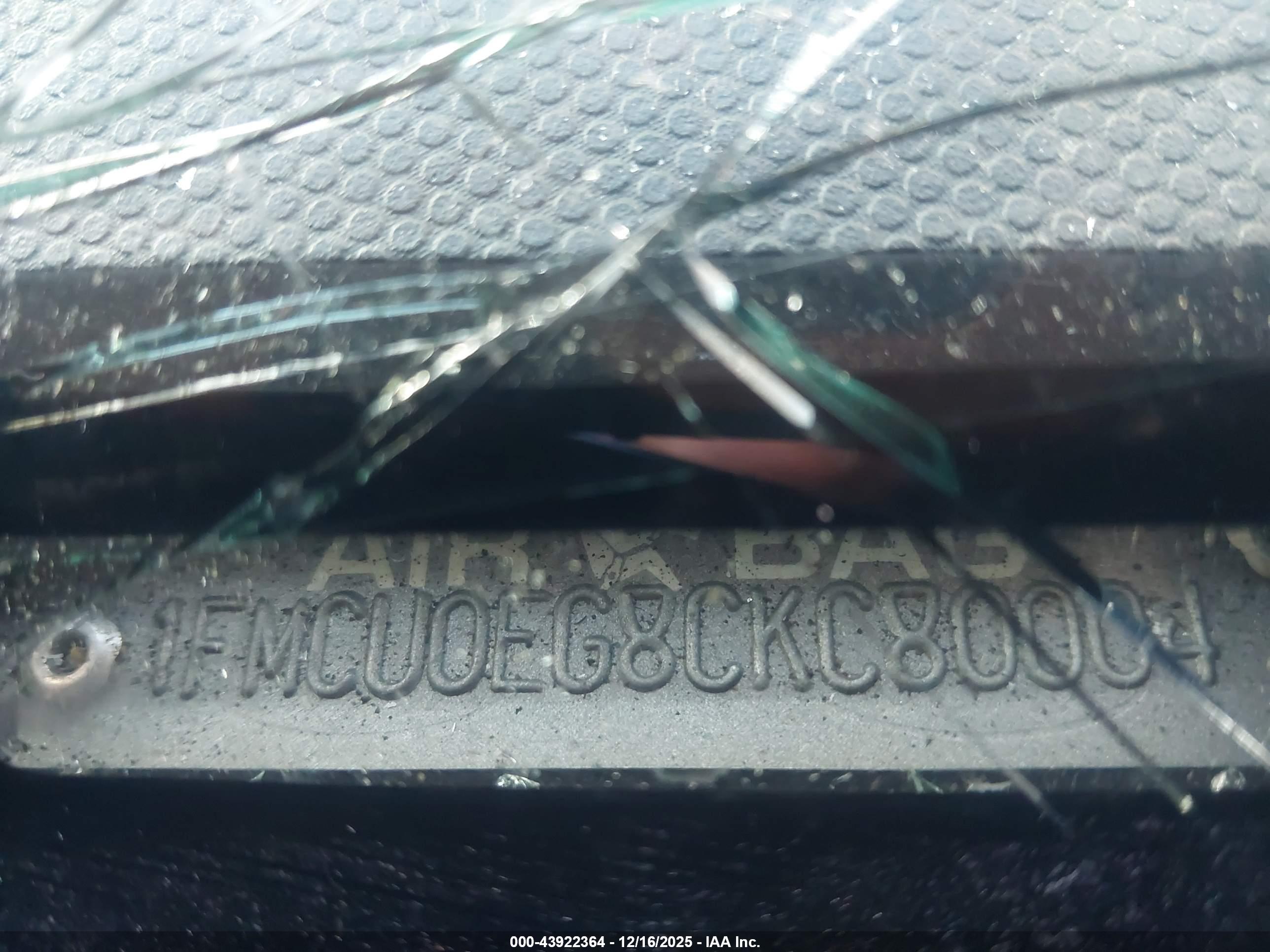 FORD ESCAPE image 9