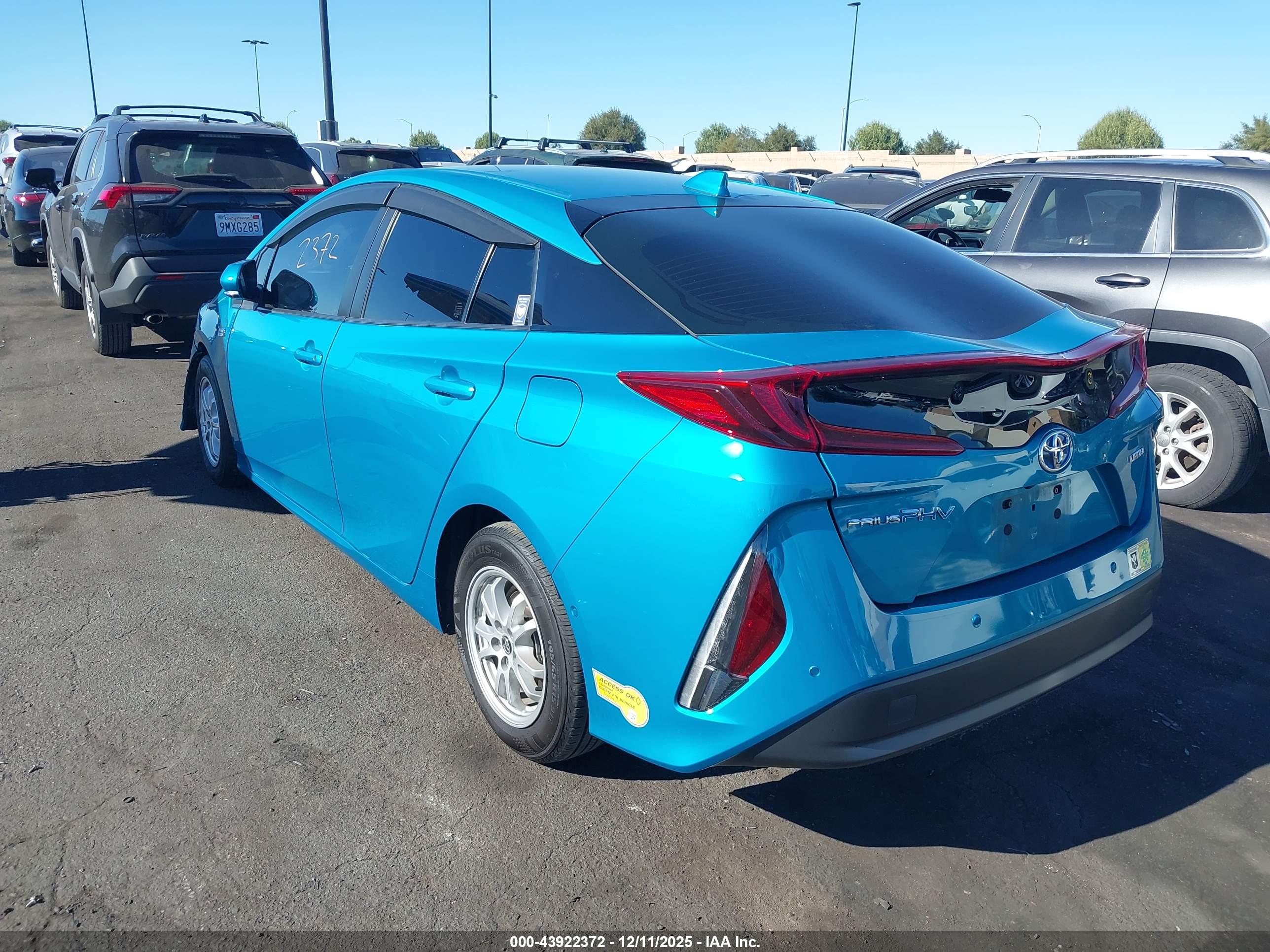 TOYOTA PRIUS image 3