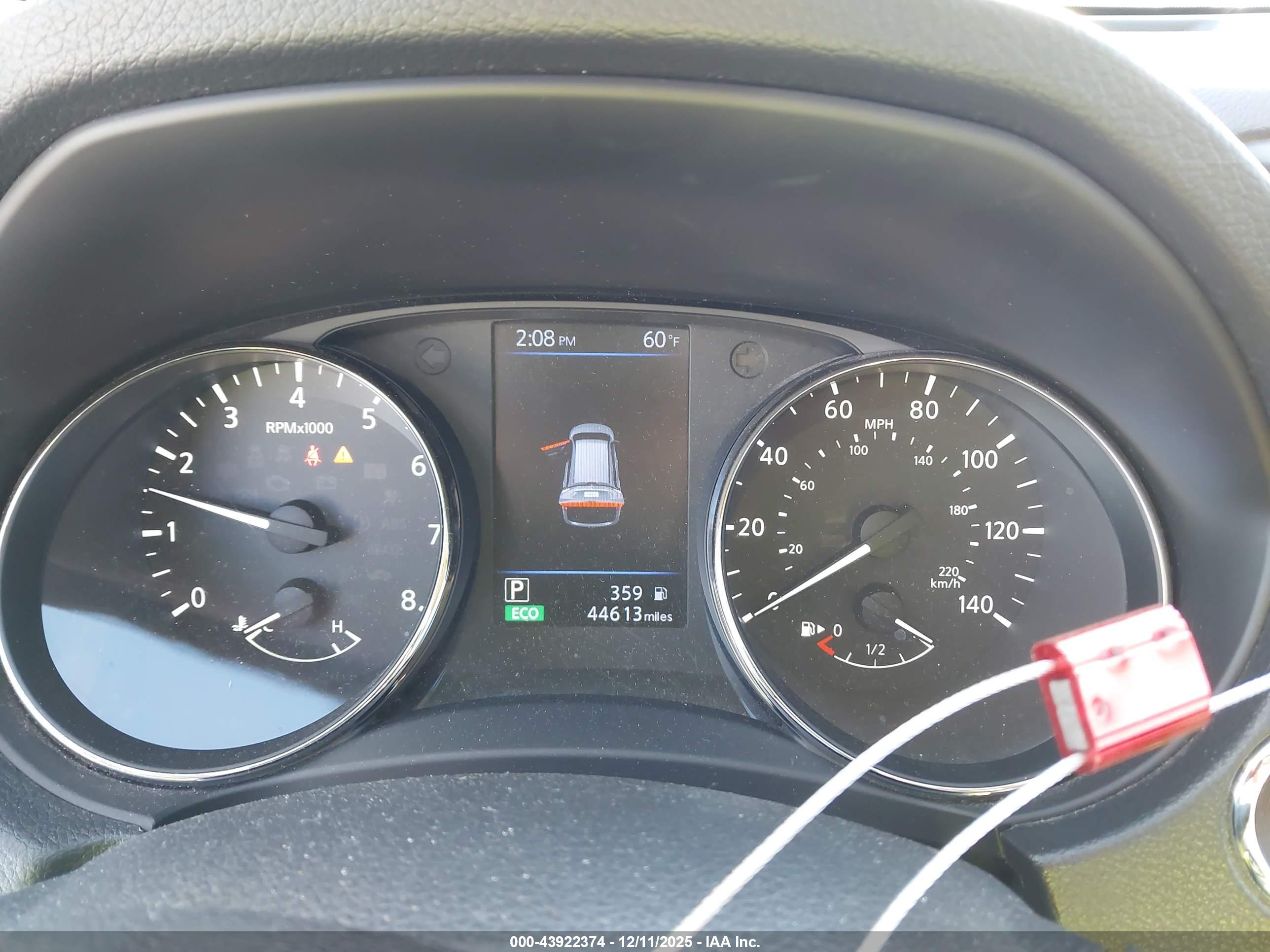NISSAN ROGUE image 7