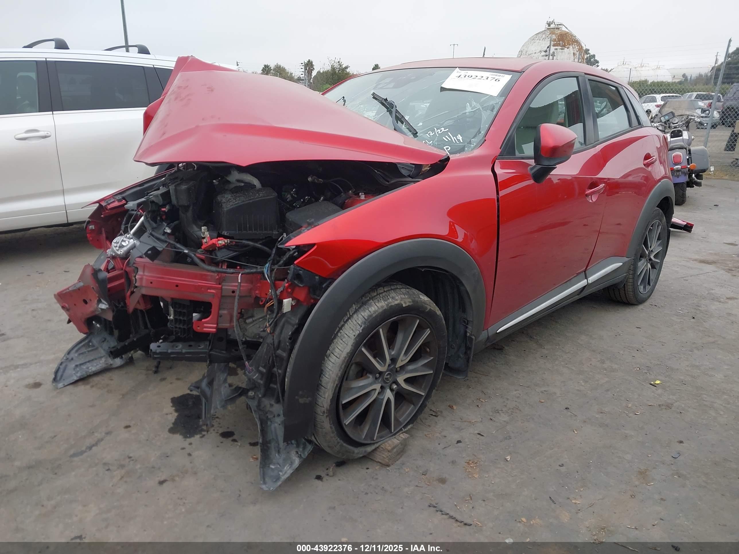 MAZDA CX-3 image 2