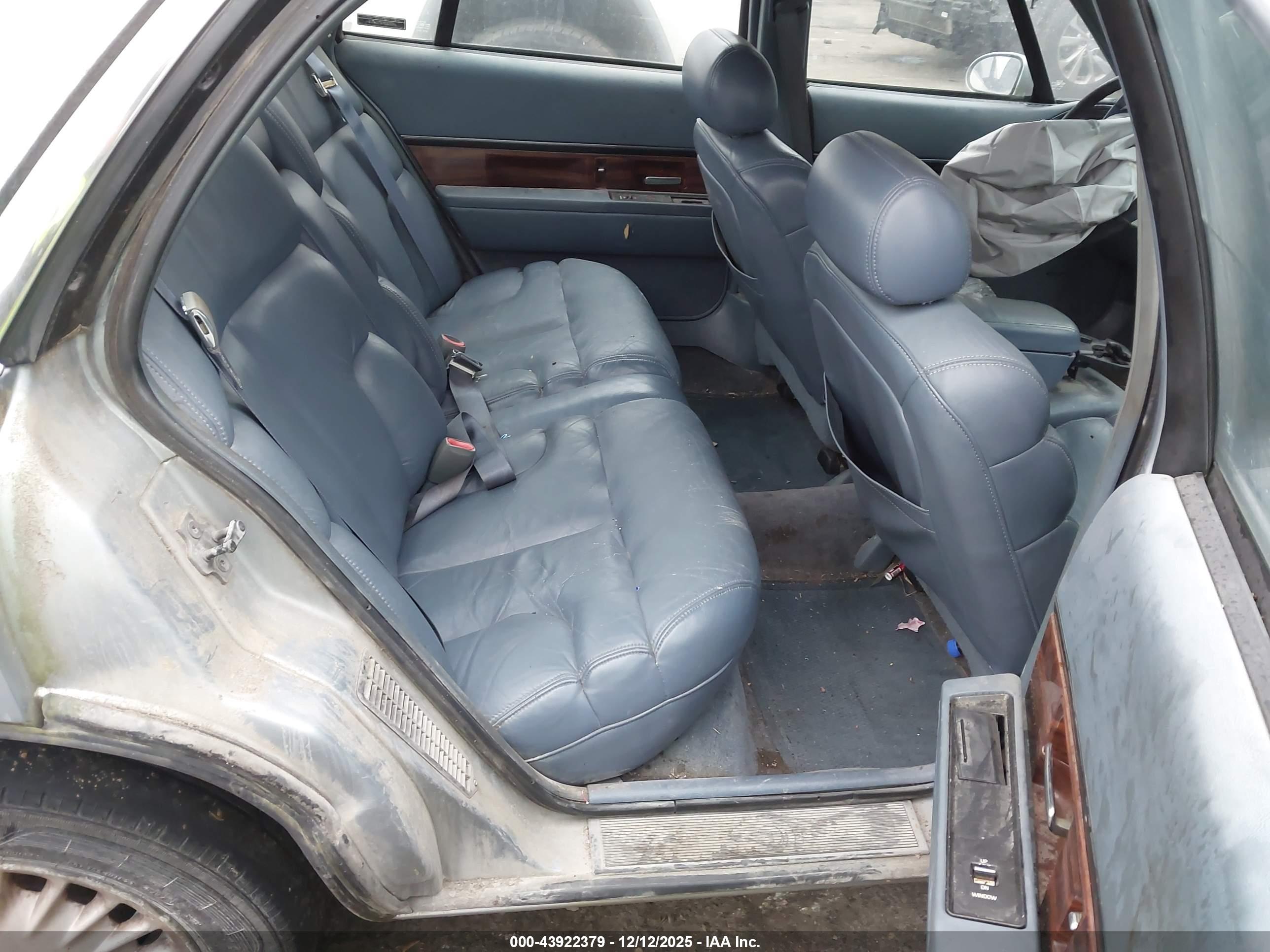 BUICK LESABRE image 8