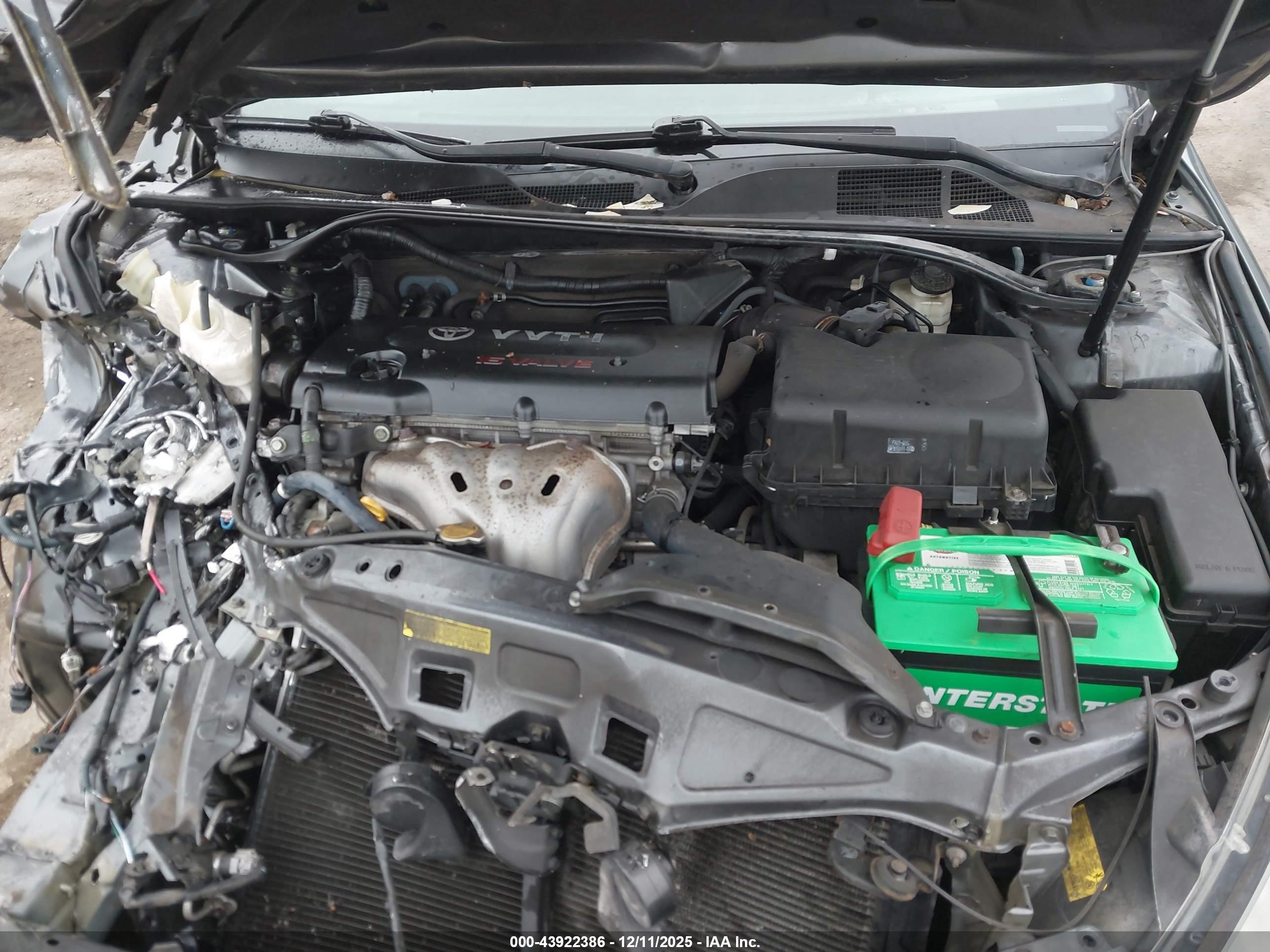 TOYOTA CAMRY image 10