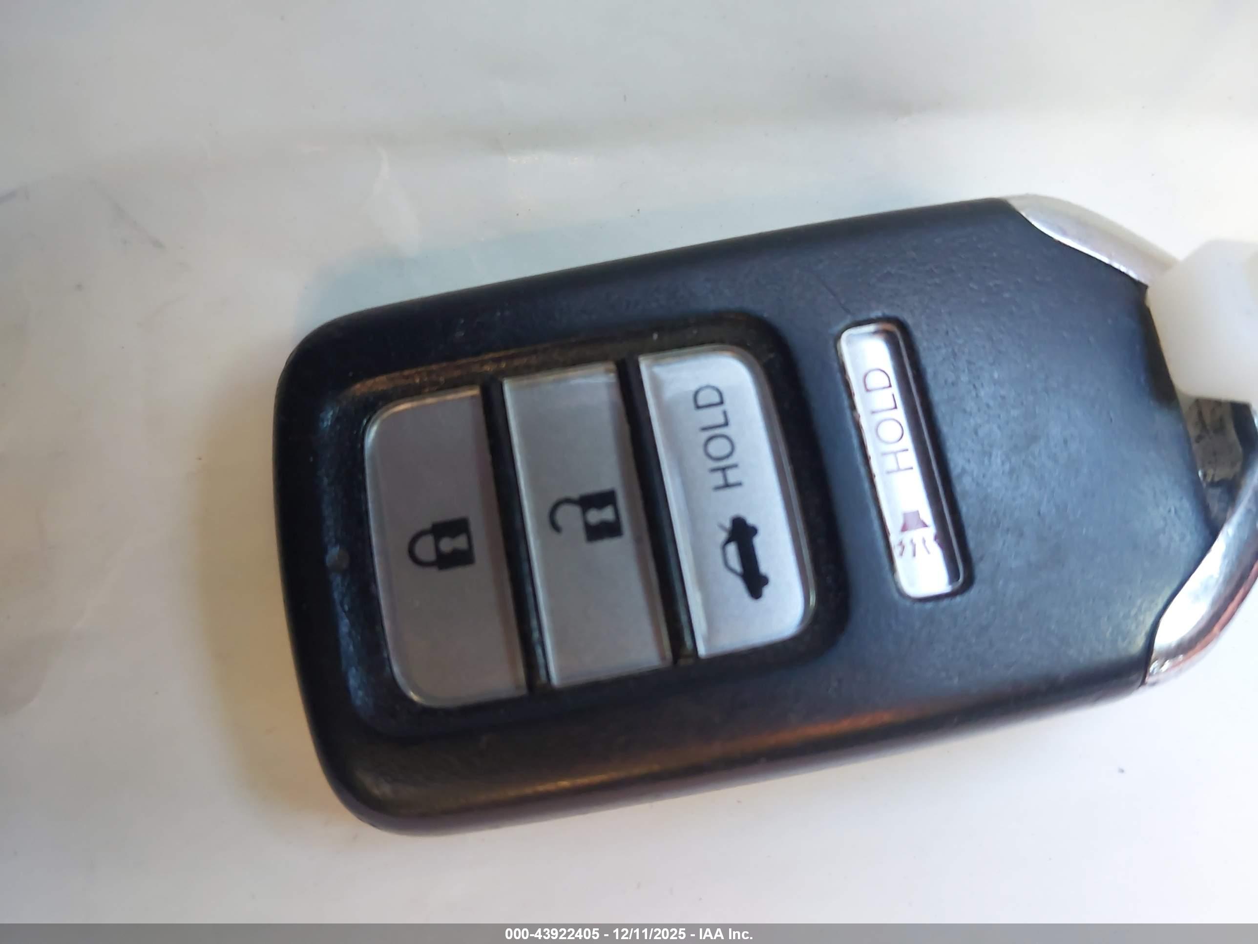HONDA ACCORD image 11