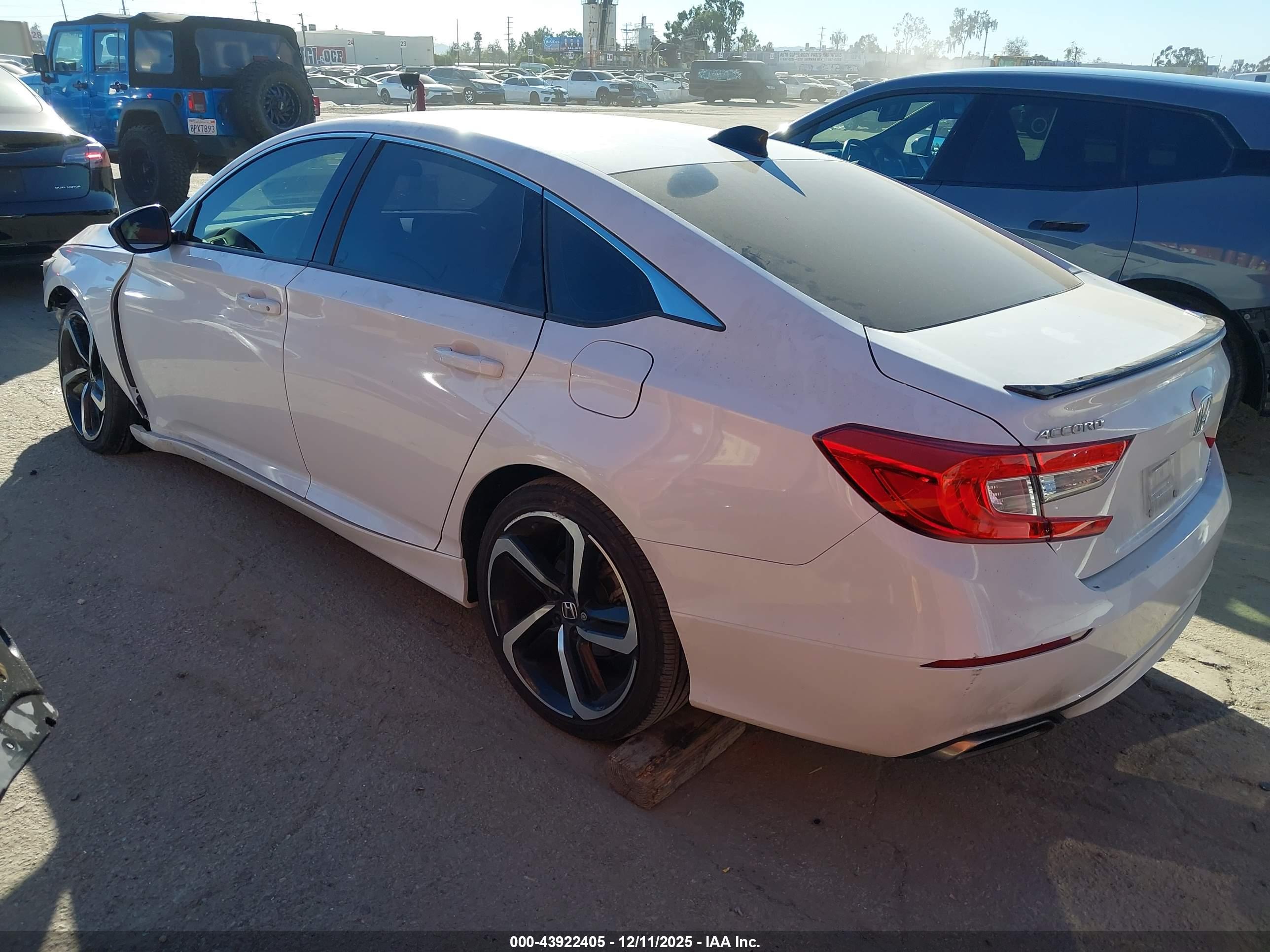 HONDA ACCORD image 3