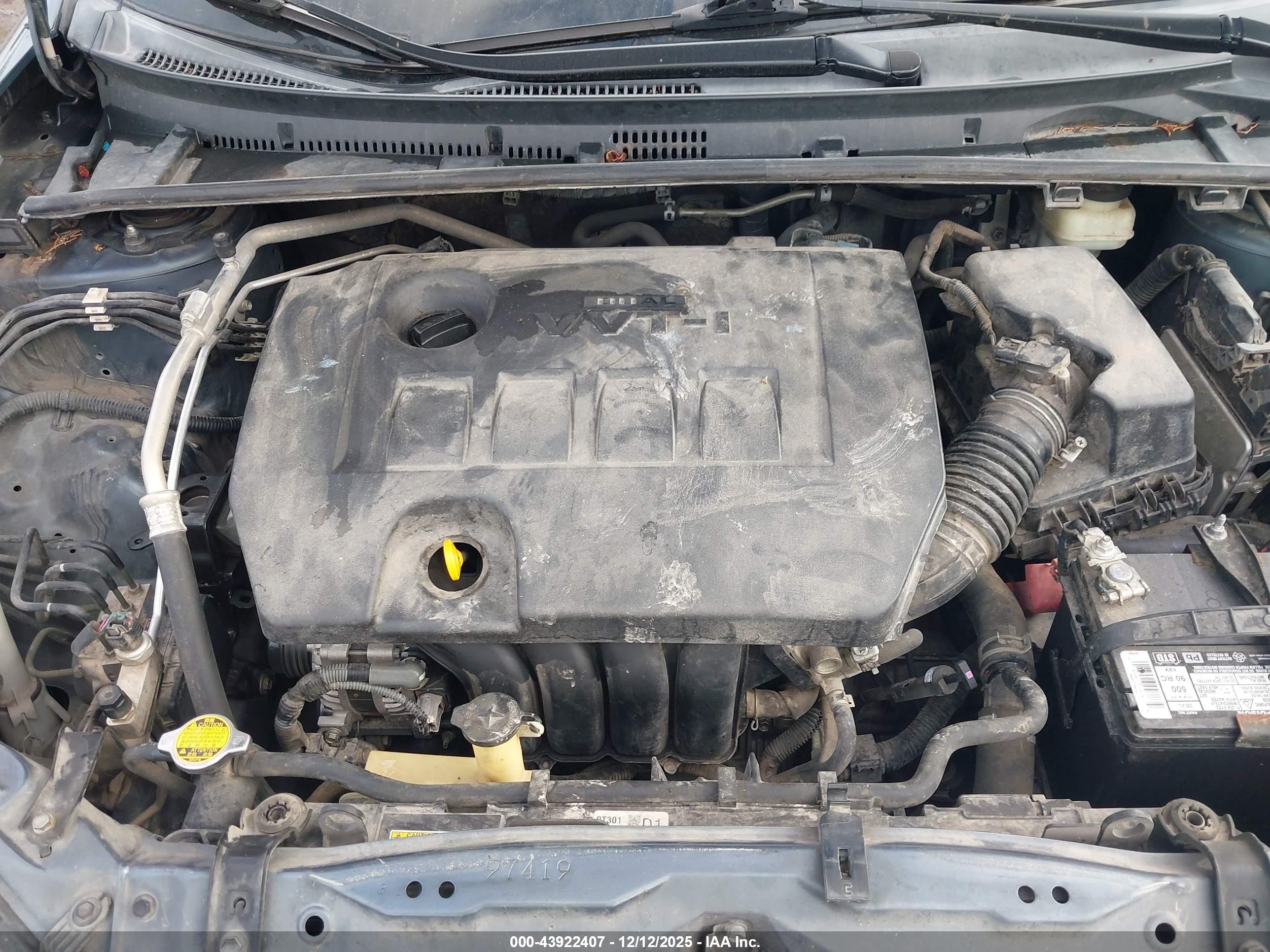 TOYOTA COROLLA image 10