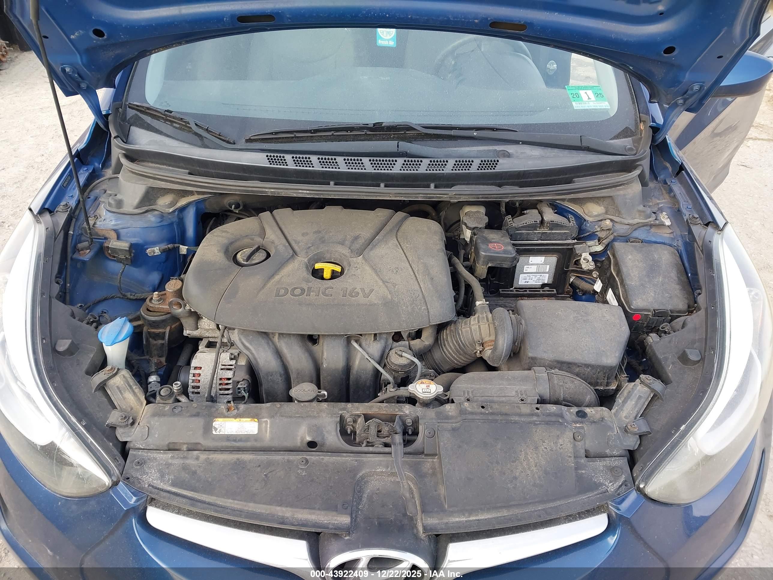 HYUNDAI ELANTRA image 10