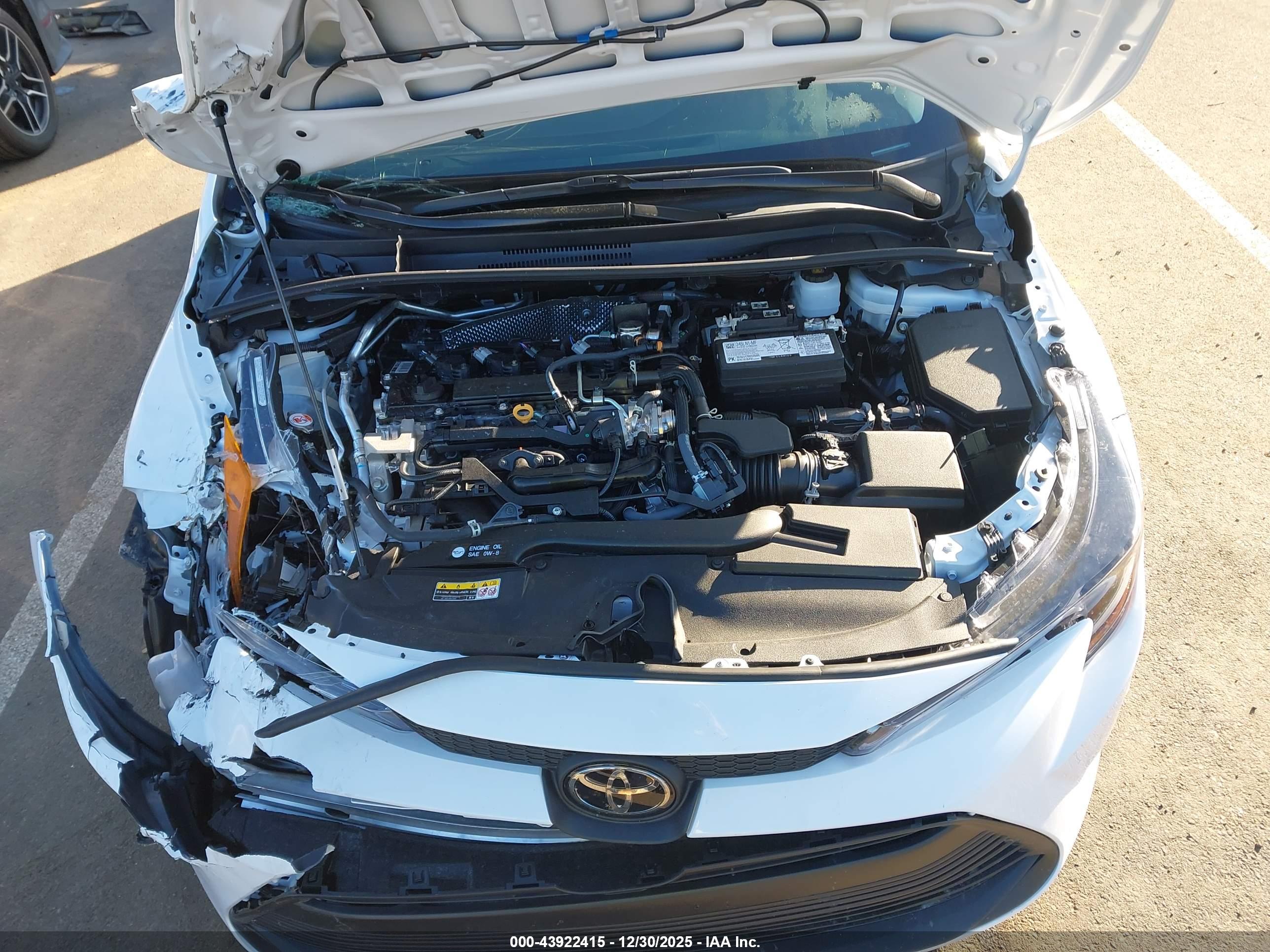 TOYOTA COROLLA image 10