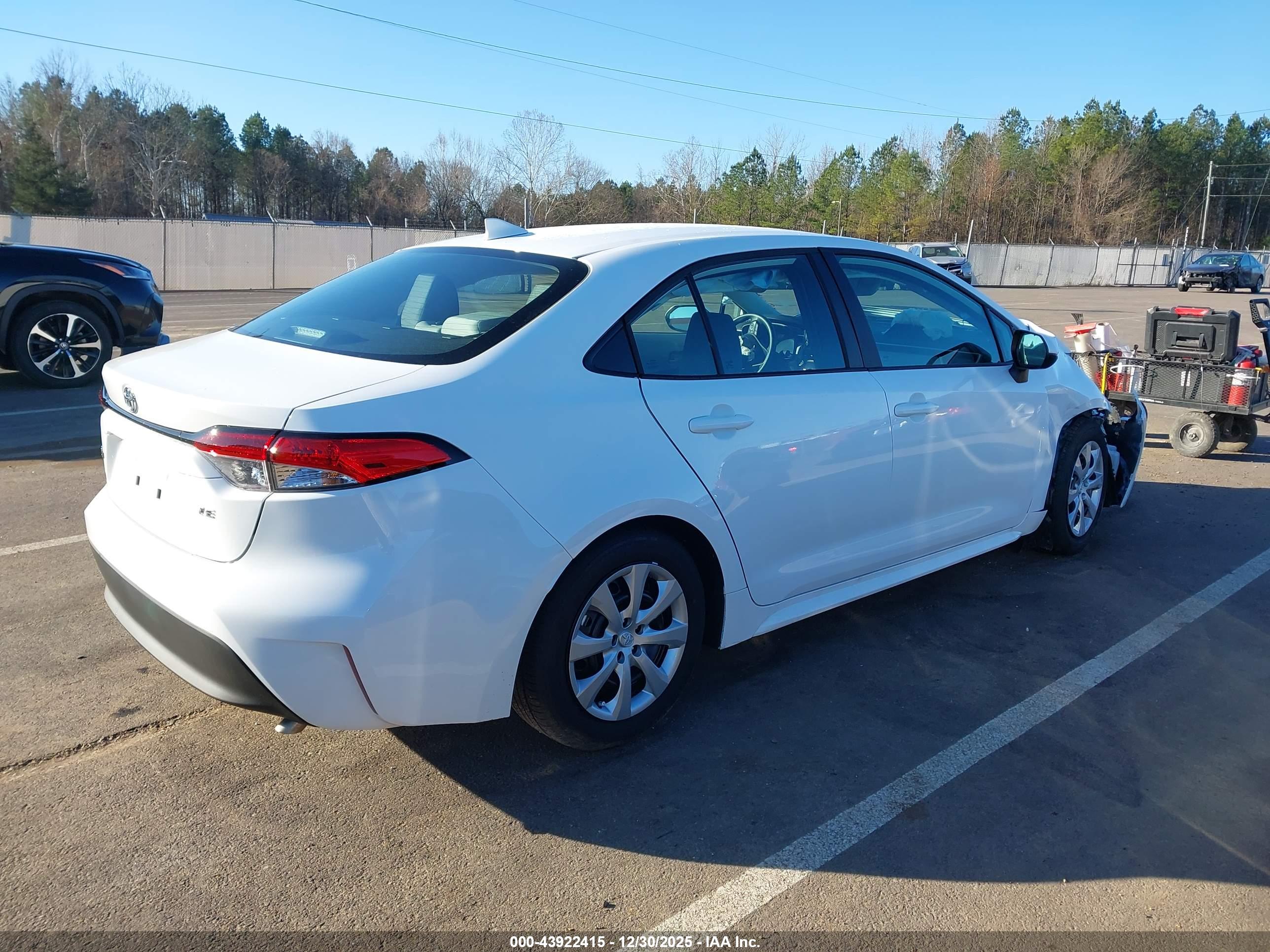 TOYOTA COROLLA image 4