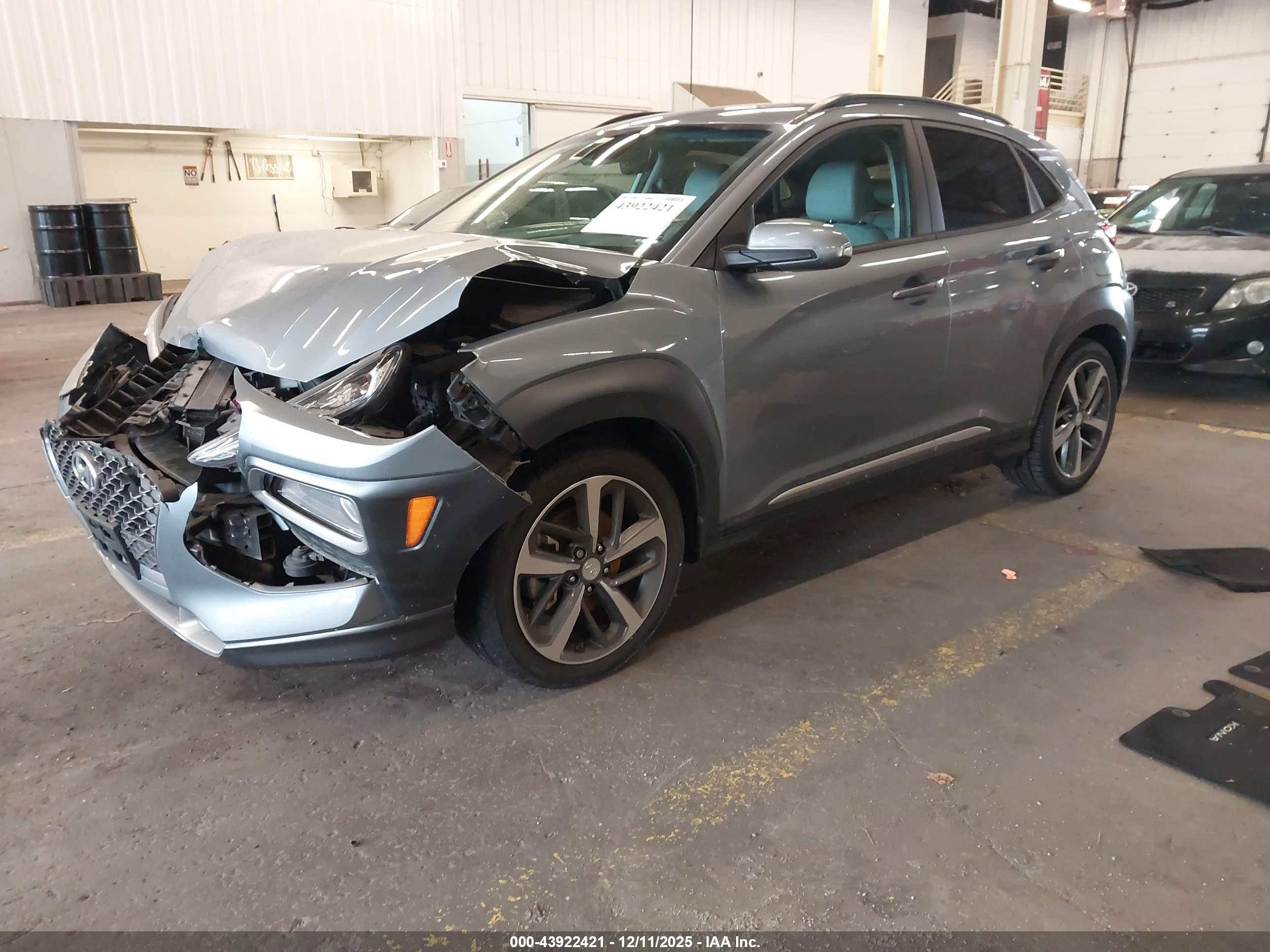 HYUNDAI KONA image 2