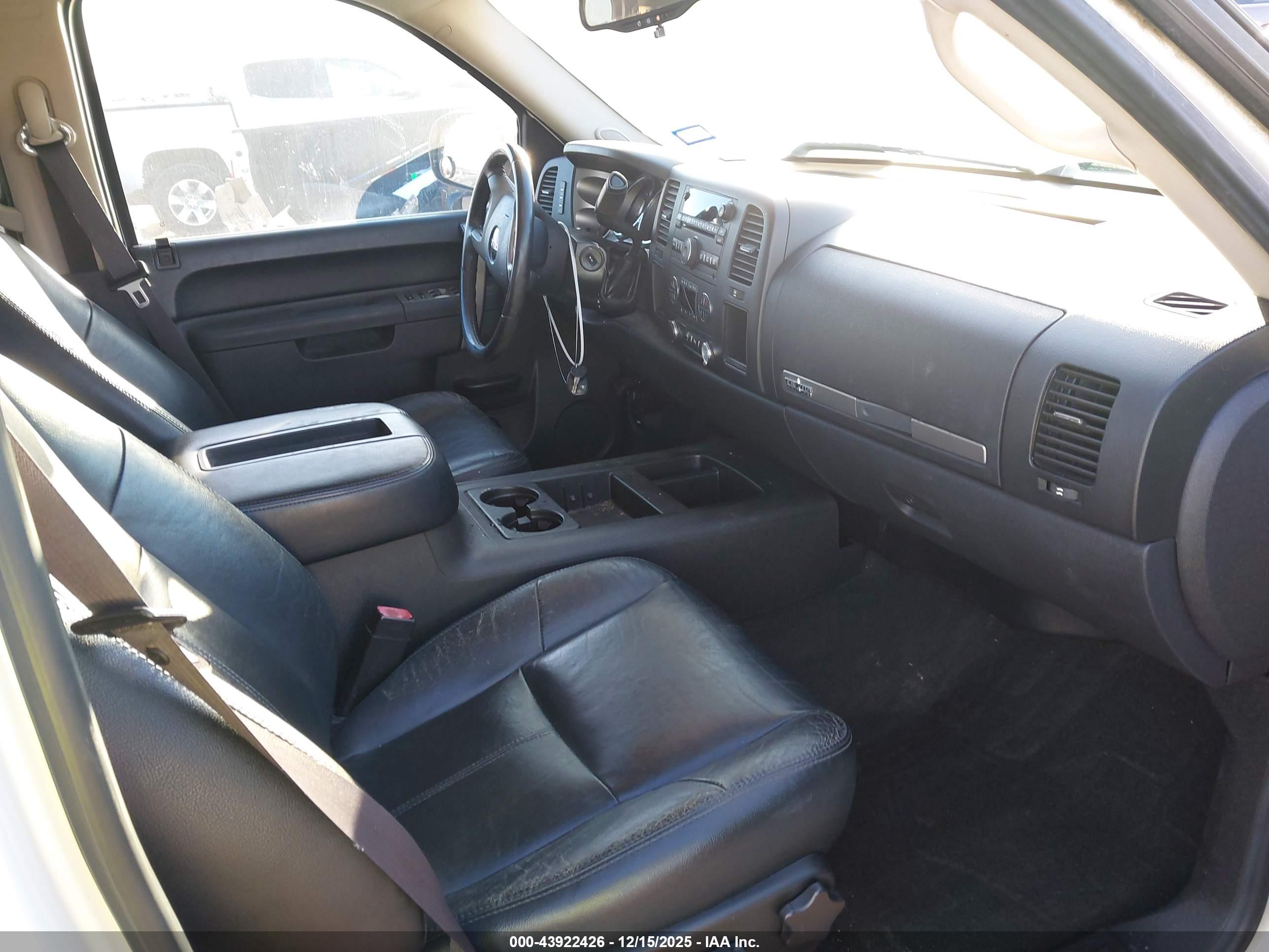 GMC SIERRA image 5