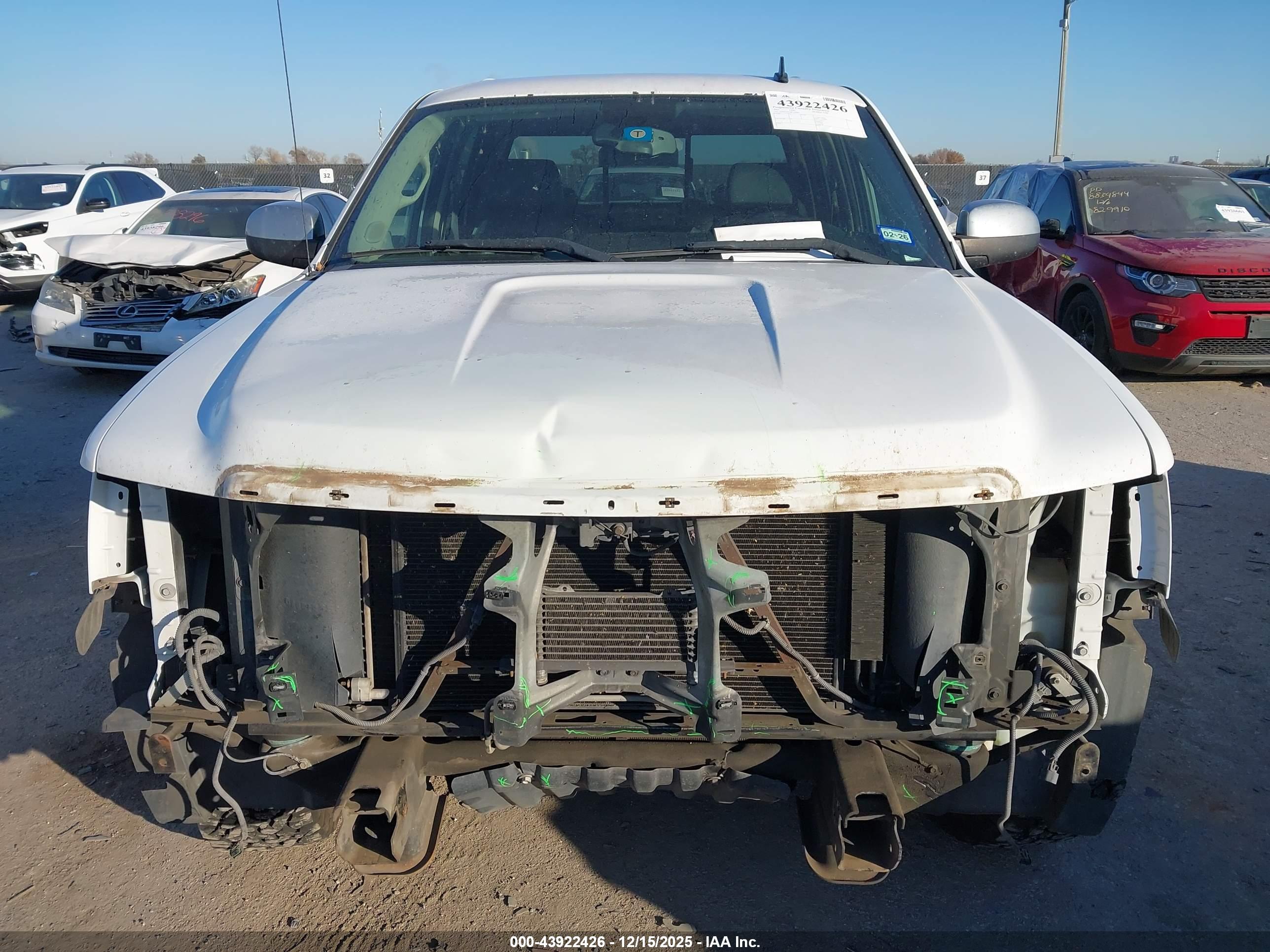 GMC SIERRA image 6