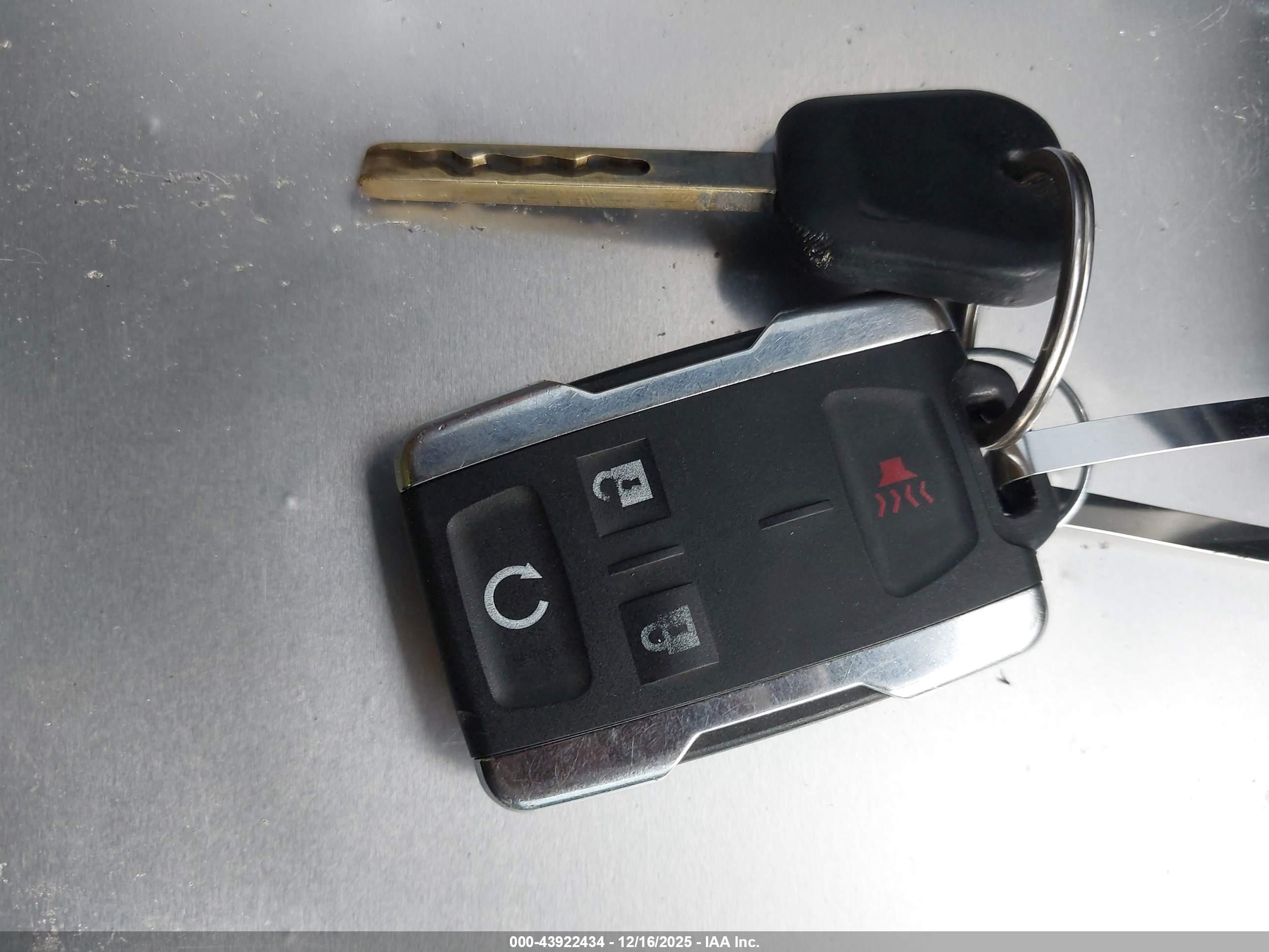 GMC SIERRA image 11