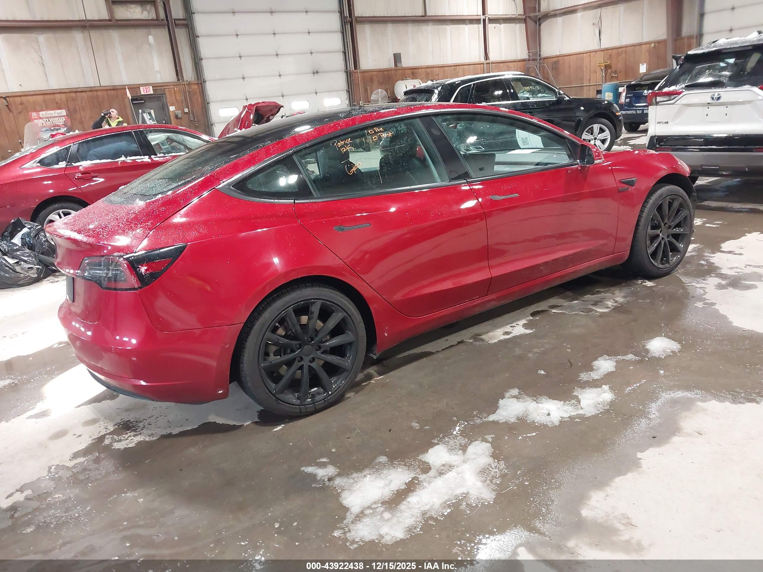 TESLA MODEL image 4