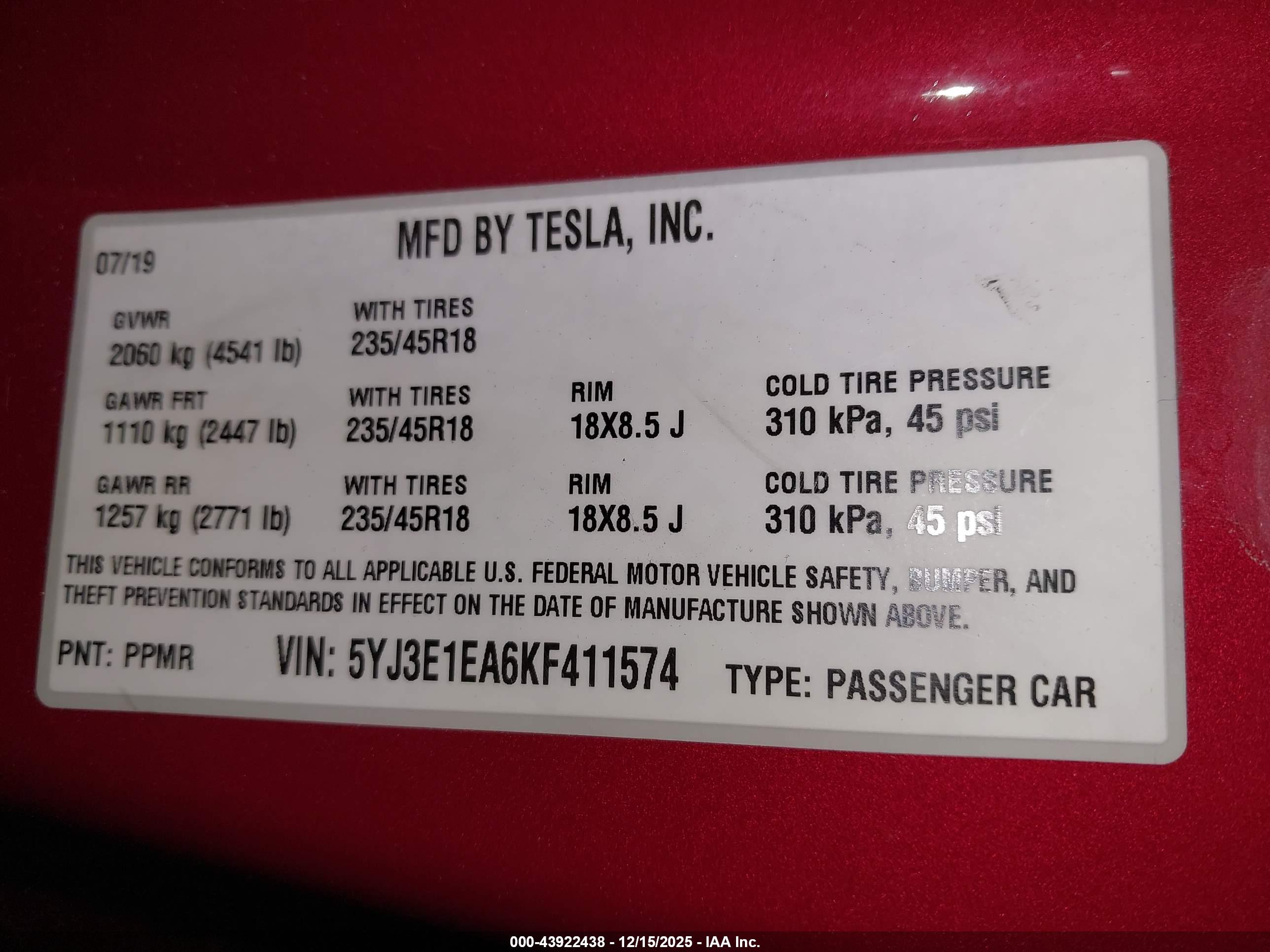 TESLA MODEL image 9