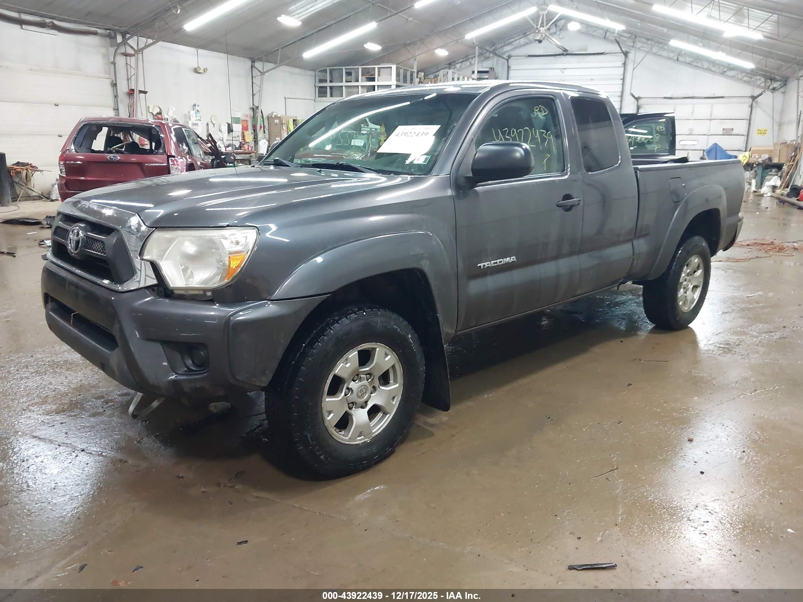 TOYOTA TACOMA image 2