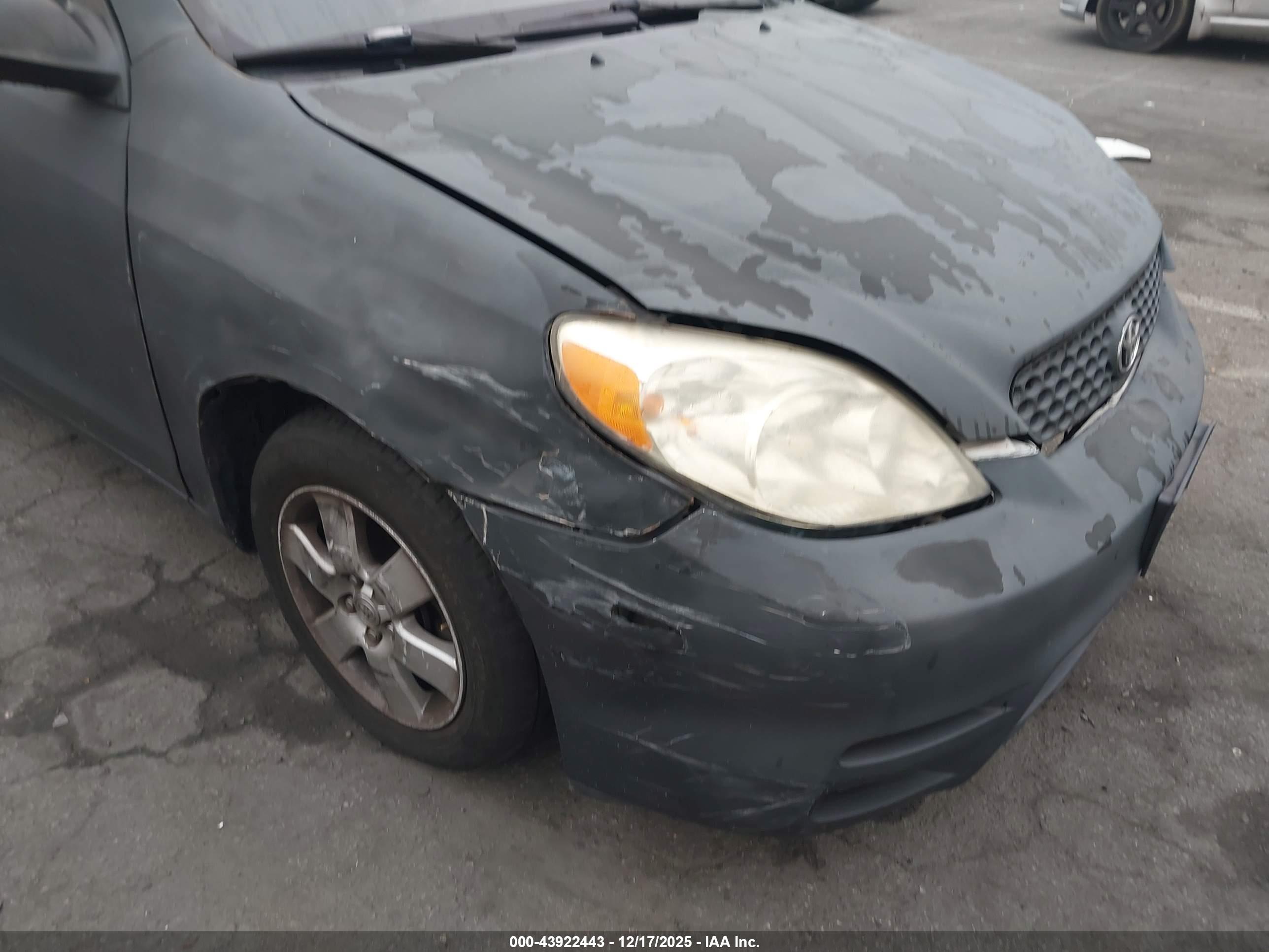 TOYOTA MATRIX image 6