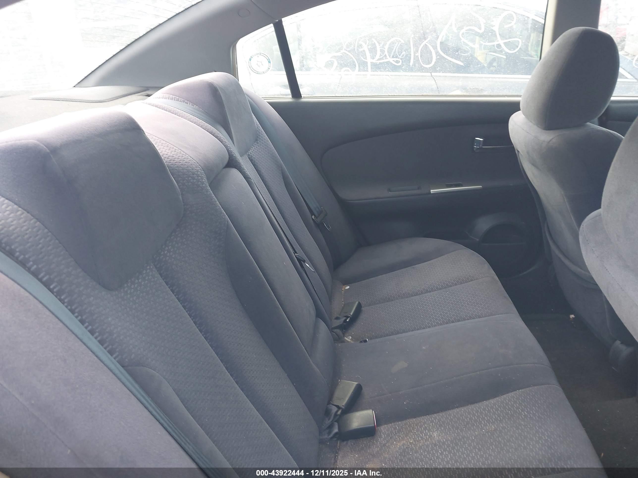 NISSAN ALTIMA image 8