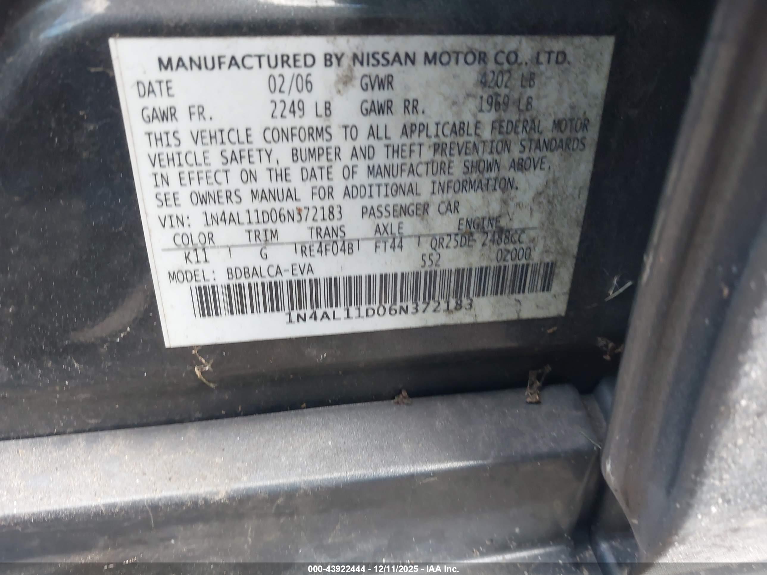 NISSAN ALTIMA image 9