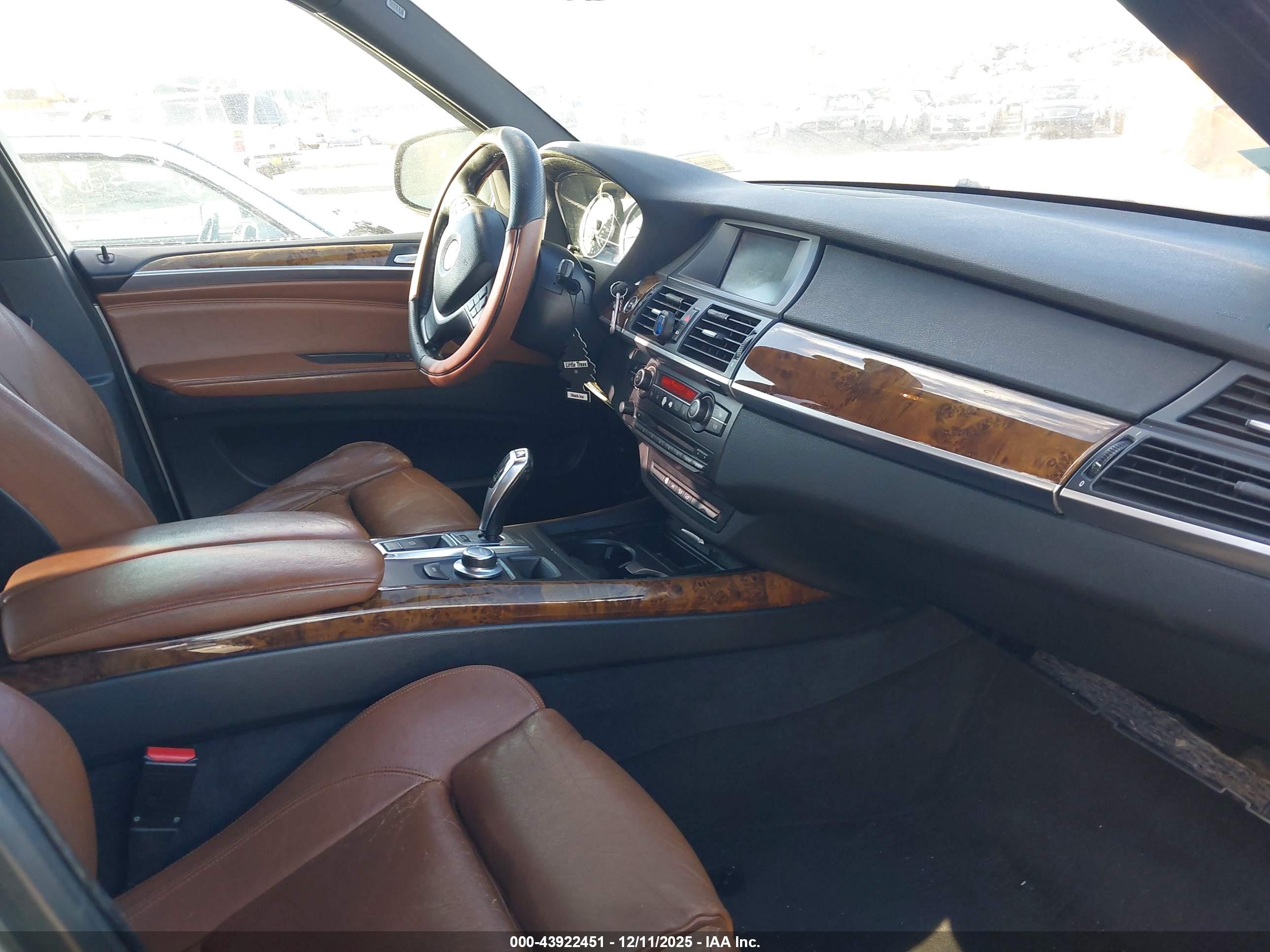 BMW X5 image 5