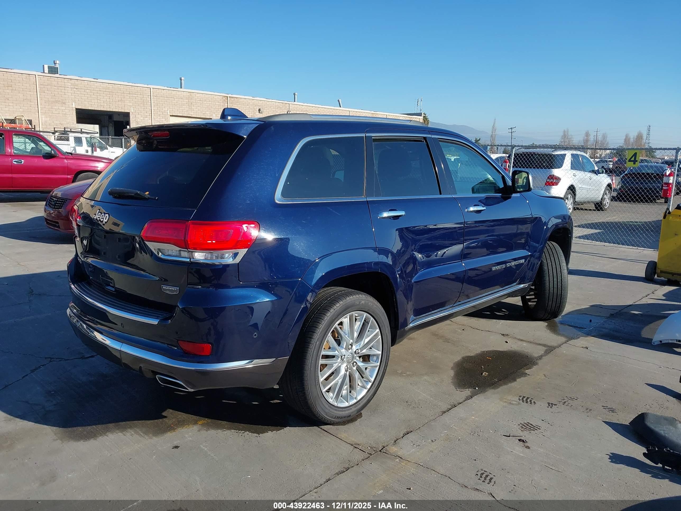 JEEP GRAND image 4