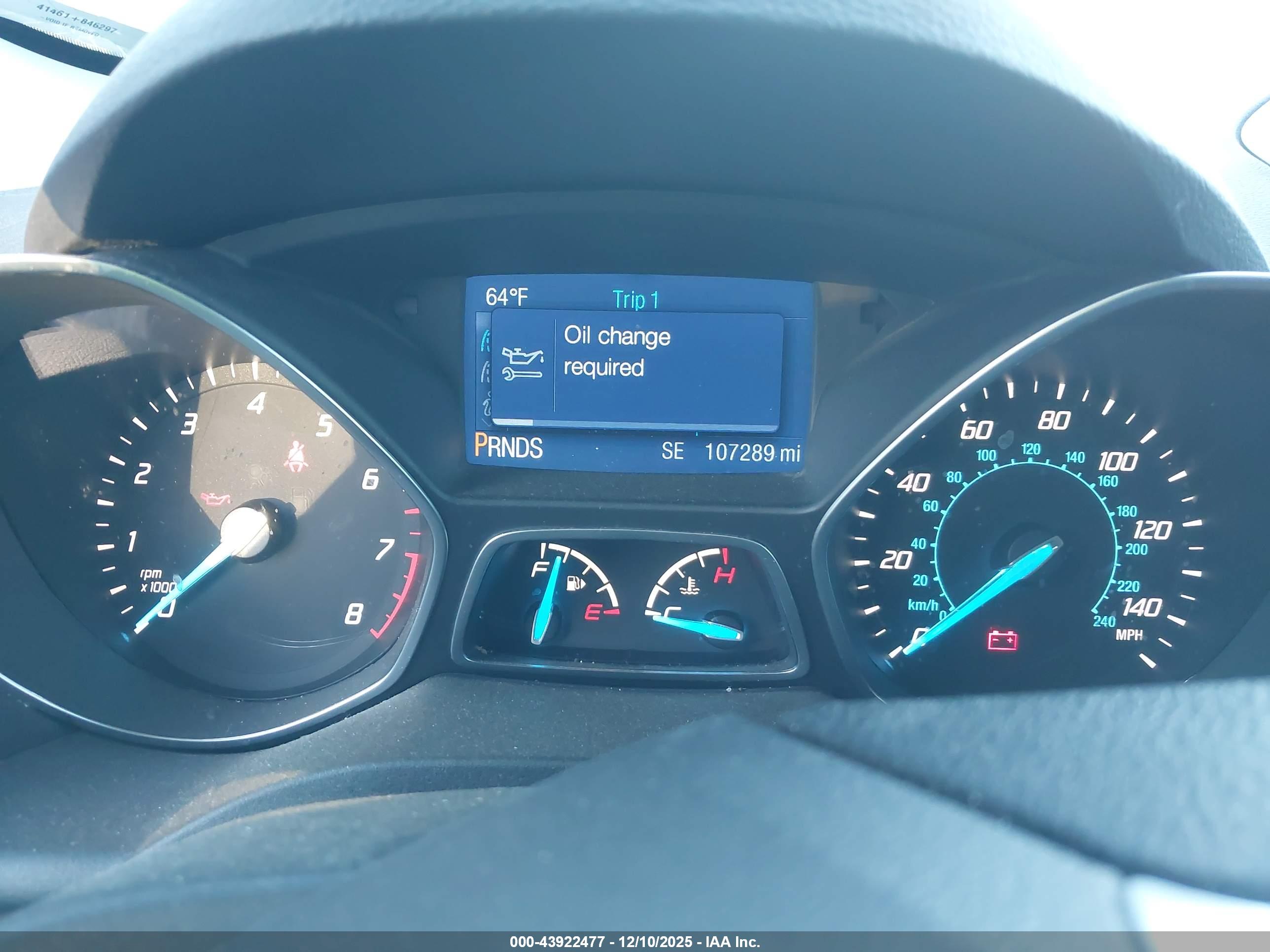 FORD ESCAPE image 7