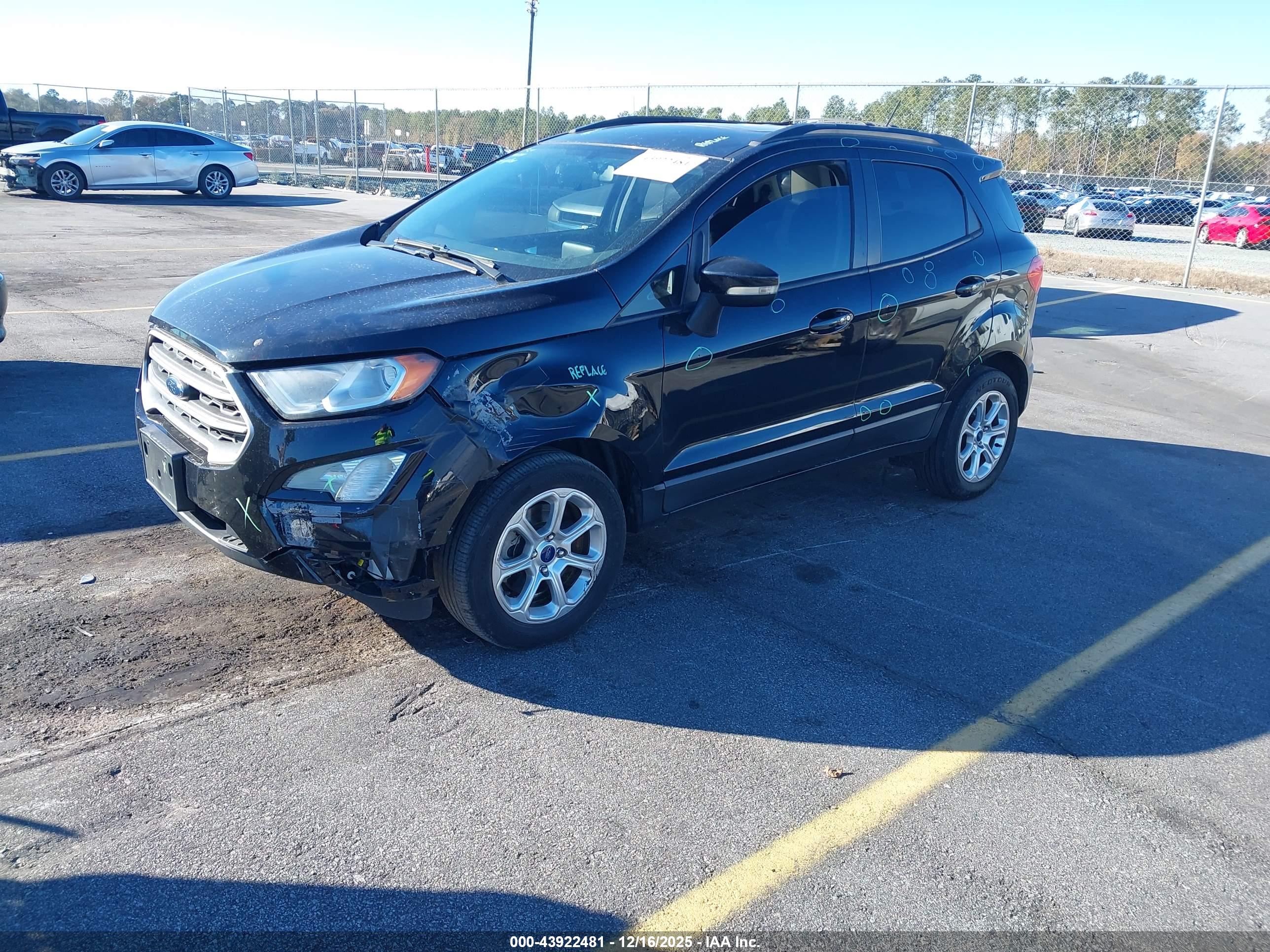 FORD ECOSPORT image 2