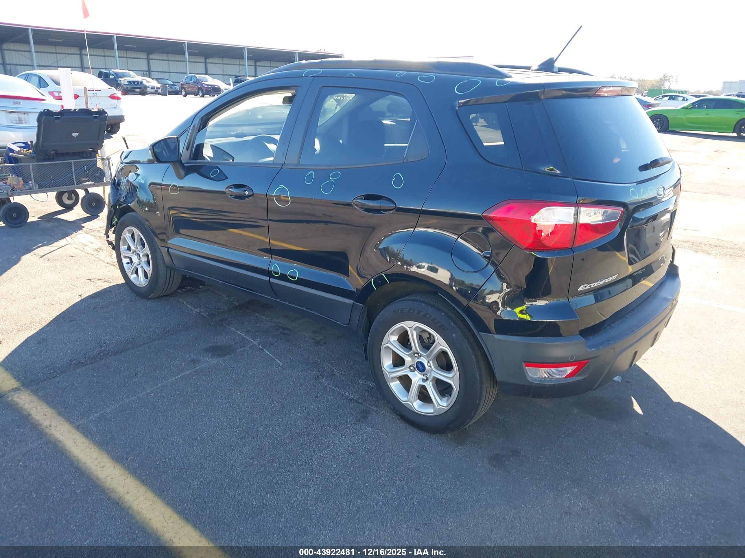 FORD ECOSPORT image 3