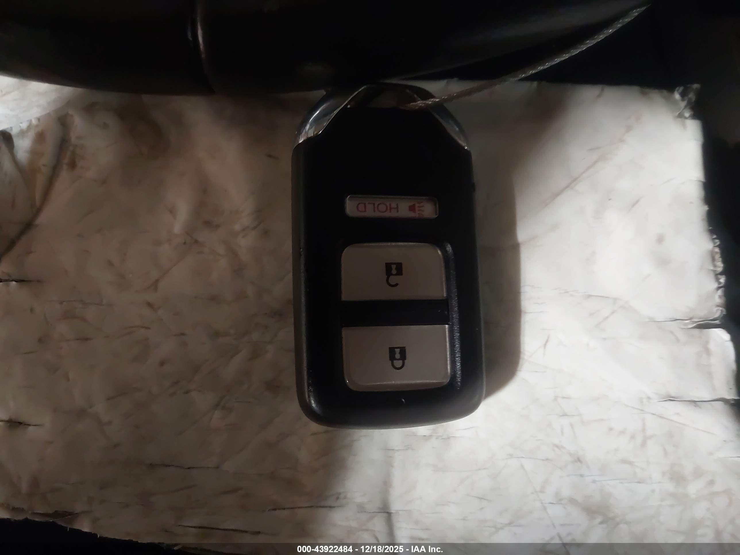 HONDA FIT image 11