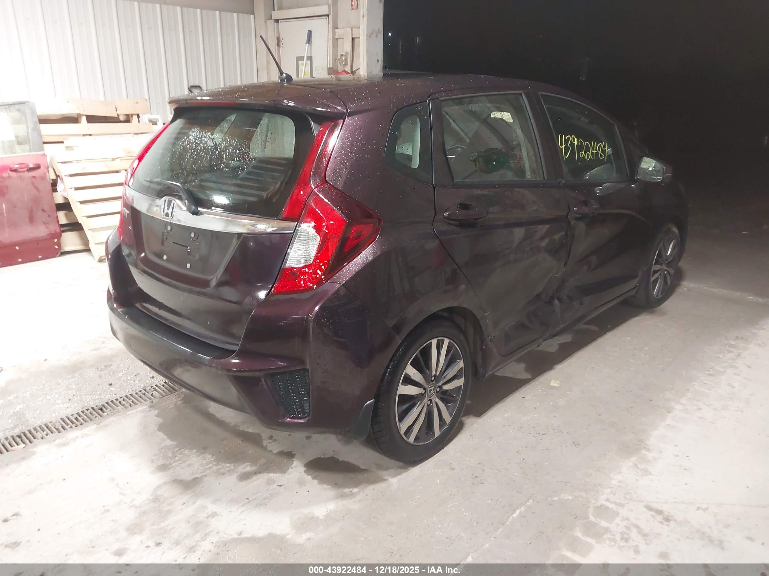 HONDA FIT image 4