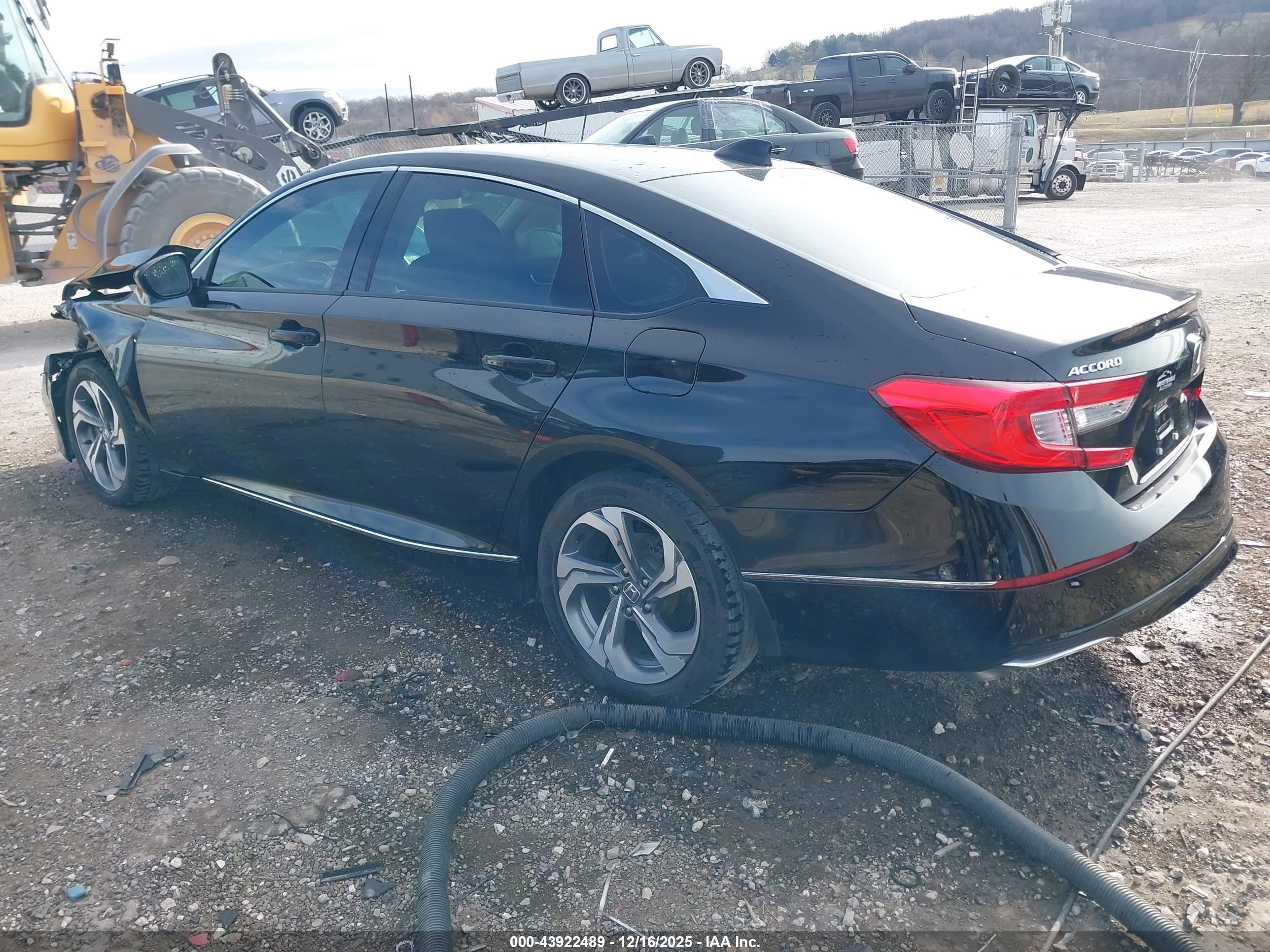 HONDA ACCORD image 3