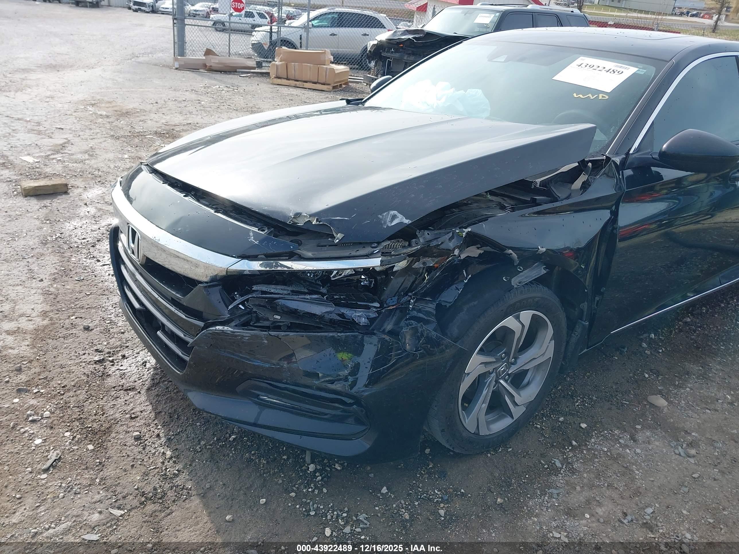 HONDA ACCORD image 6