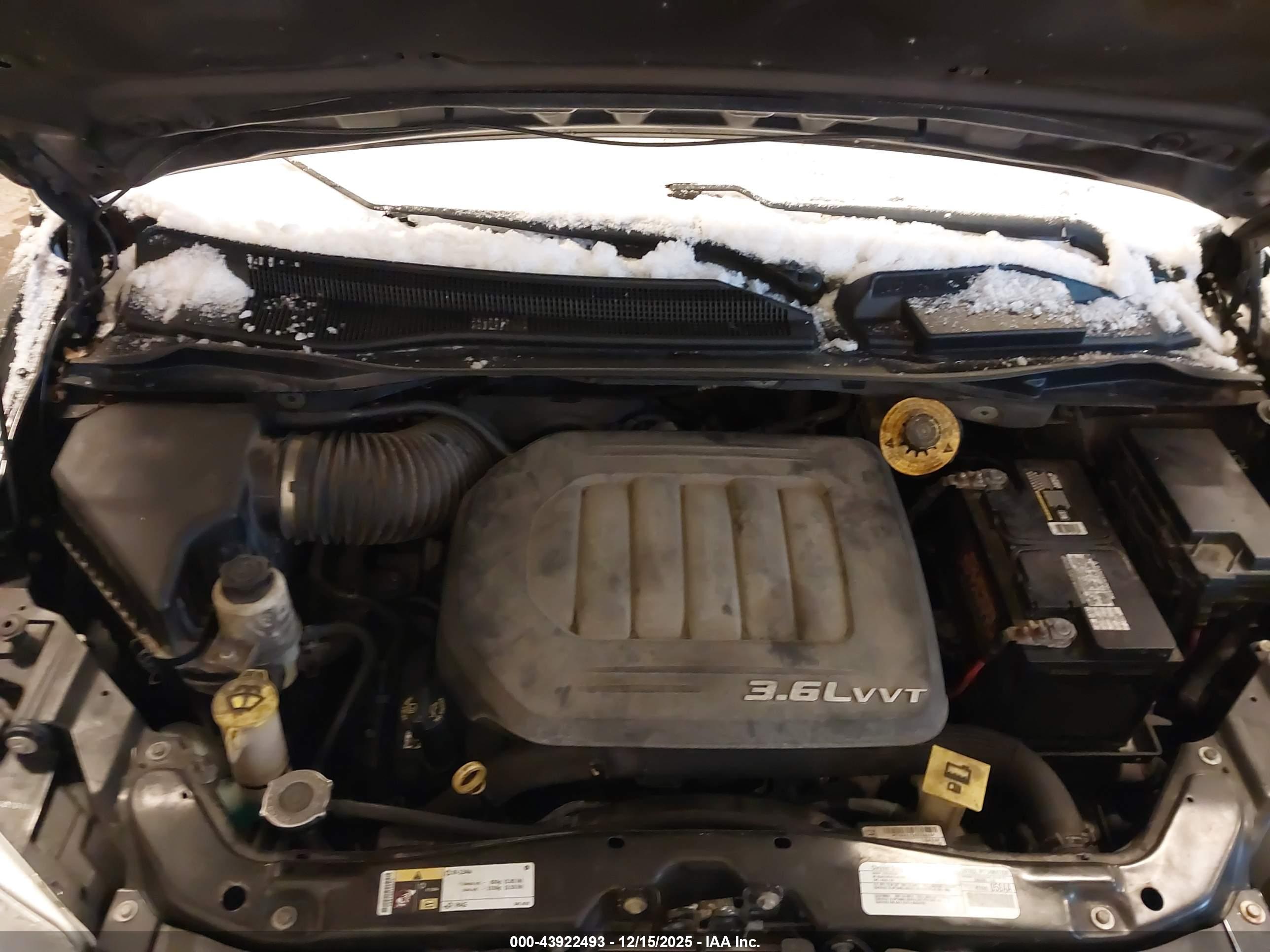 CHRYSLER TOWN image 10