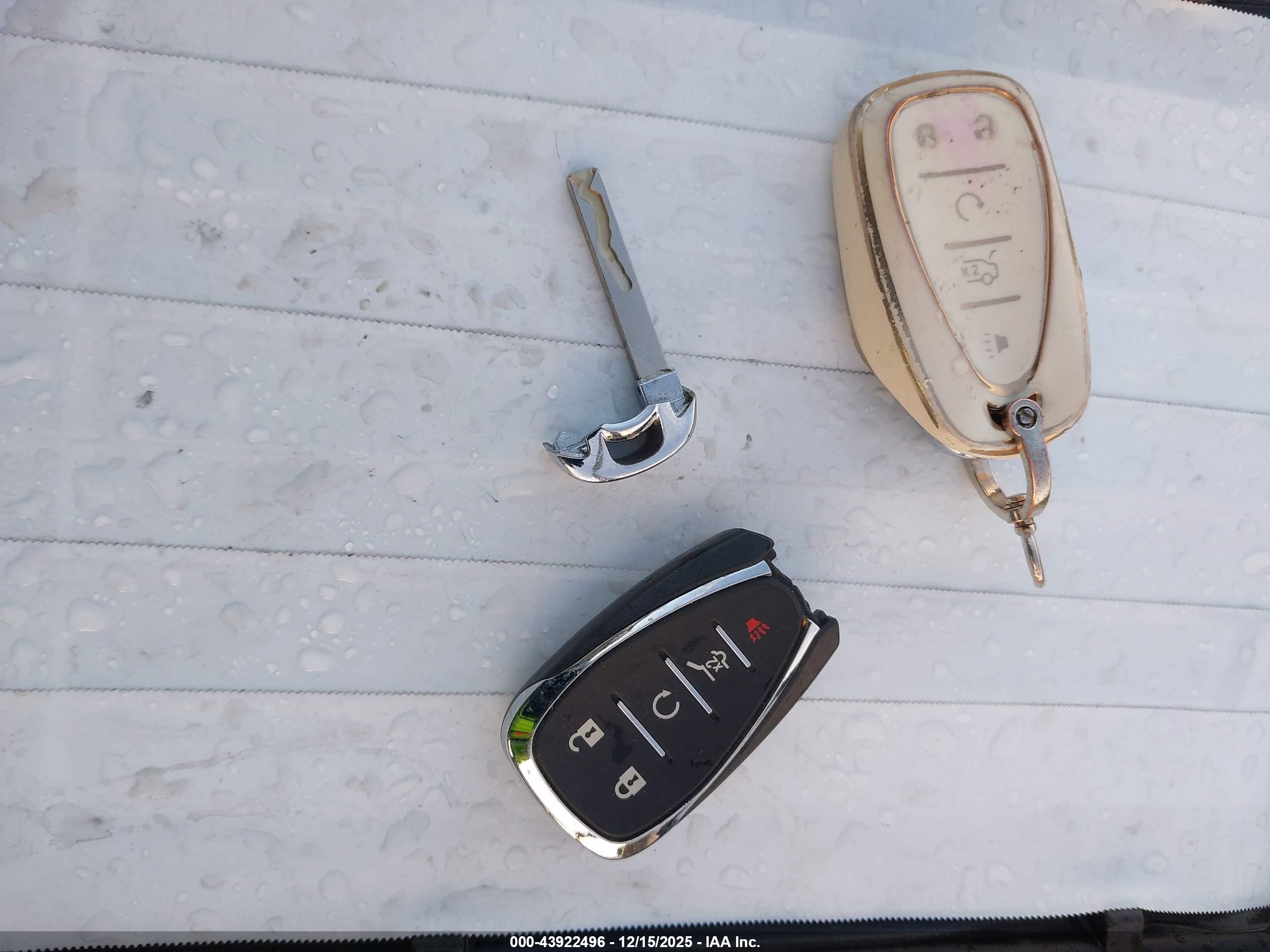 CHEVROLET EQUINOX image 11