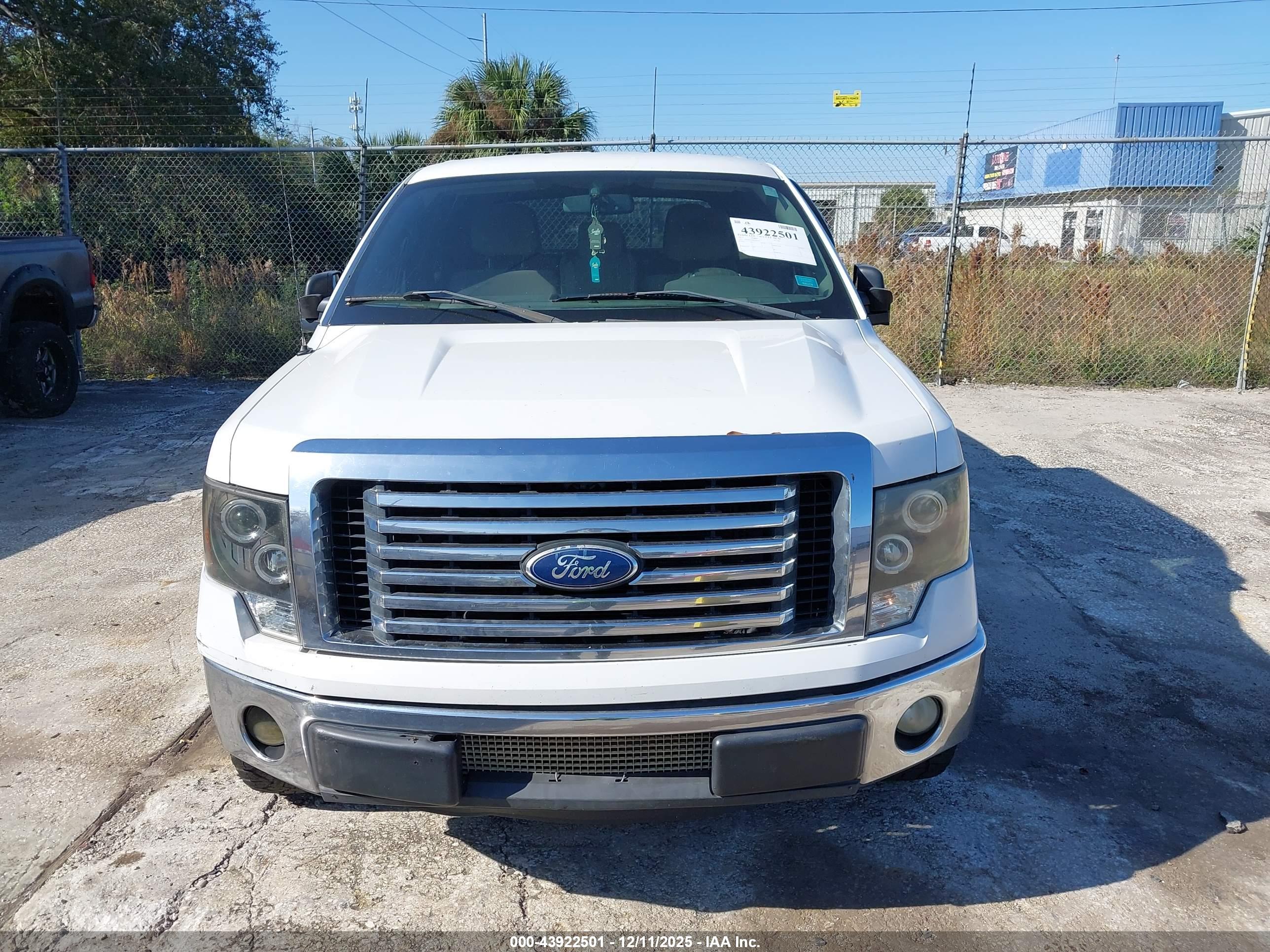 FORD F-150 image 6