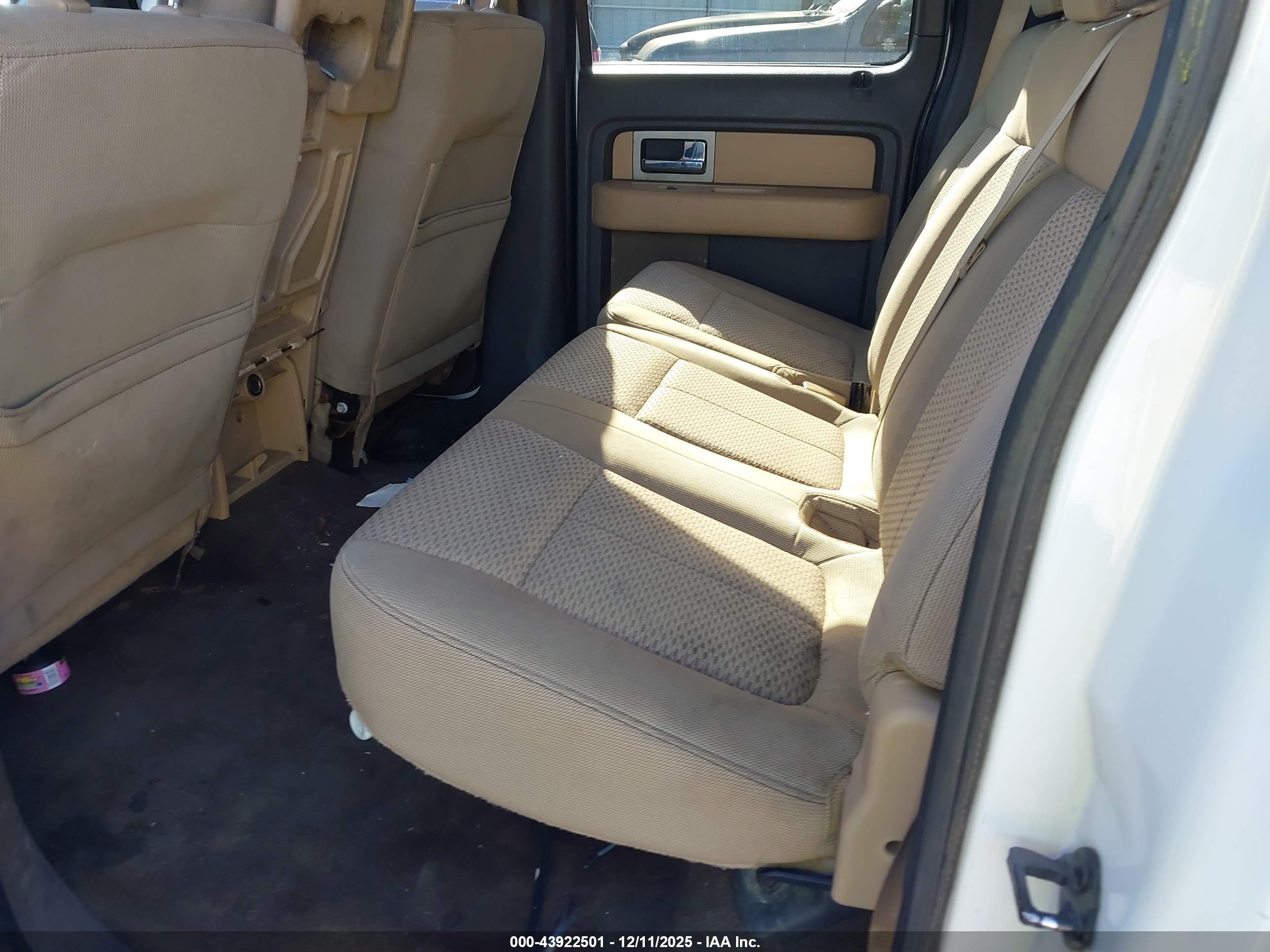 FORD F-150 image 8