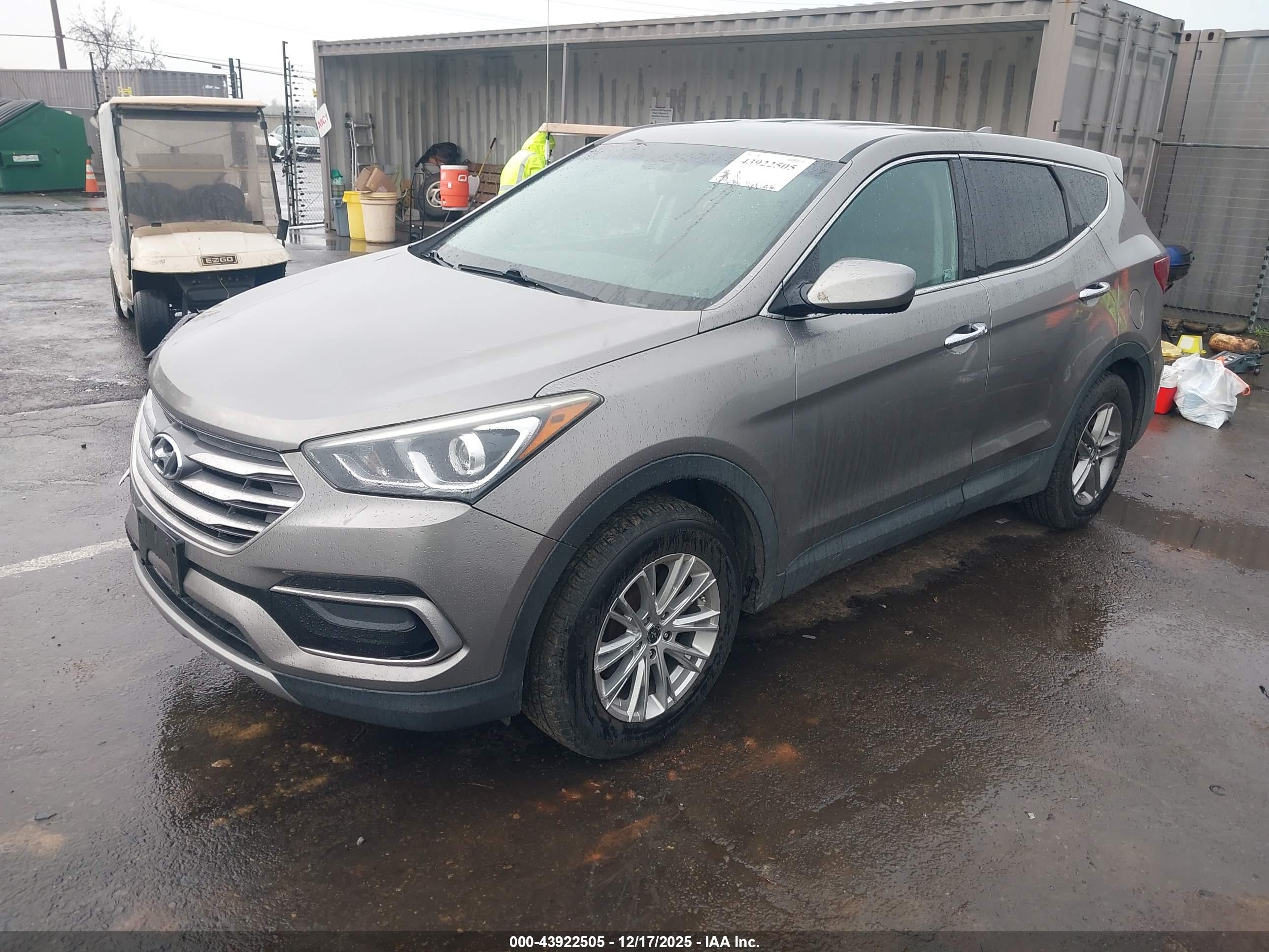 HYUNDAI SANTA image 2