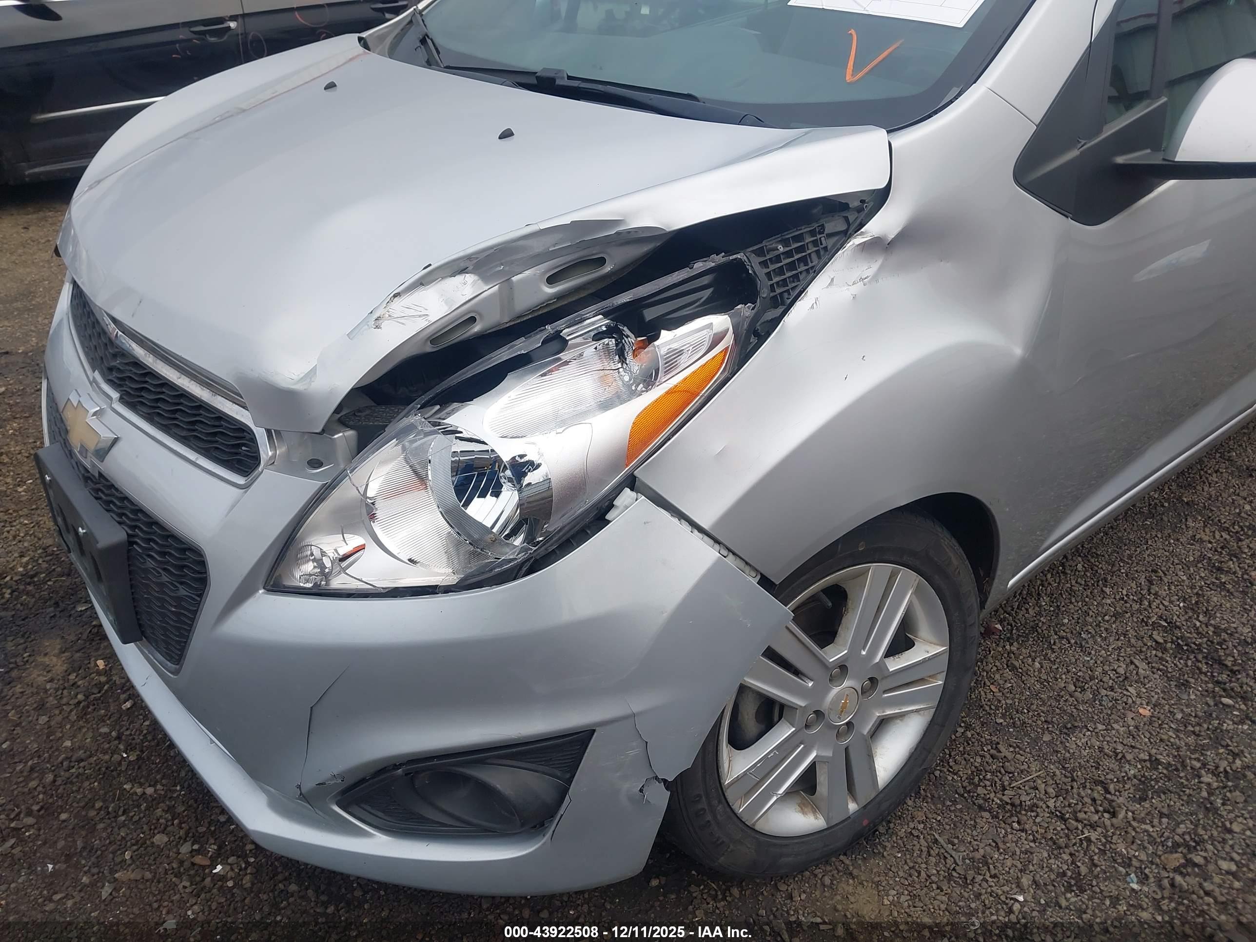 CHEVROLET SPARK image 6